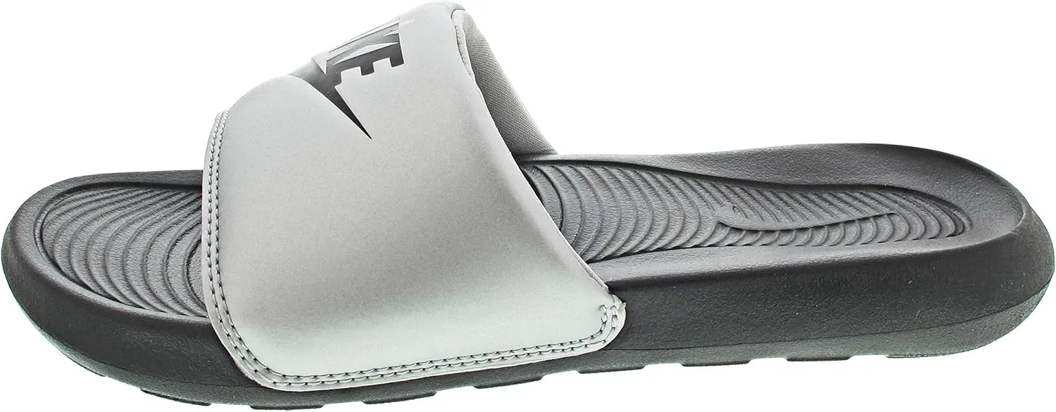 Nike Men's Low-Top Sneakers