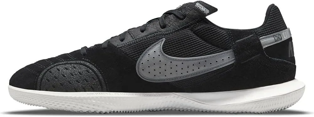 Nike Men's Low-Top Sneakers