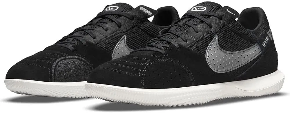 Nike Men's Low-Top Sneakers