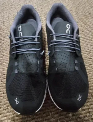 On Men's Cloud Sneakers size 9
