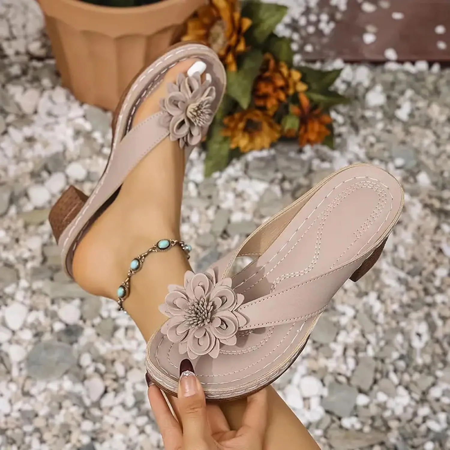 Open Toe Sandals for Women Fashionable Herringbone Slippers Wedge Heel Toe Fish Mouth Slippers Flower Open