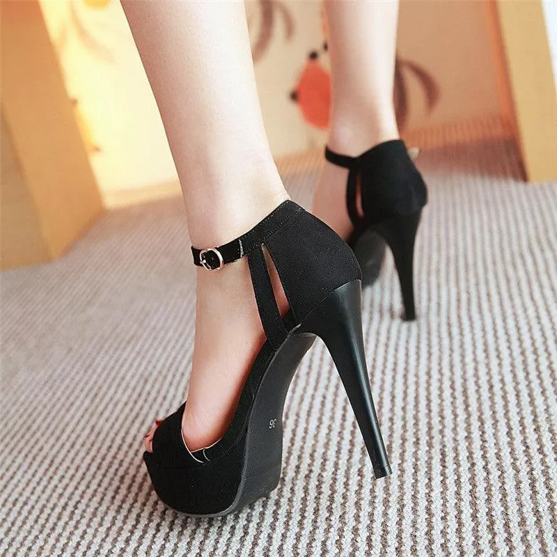 SASSY SUEDE SANDAL