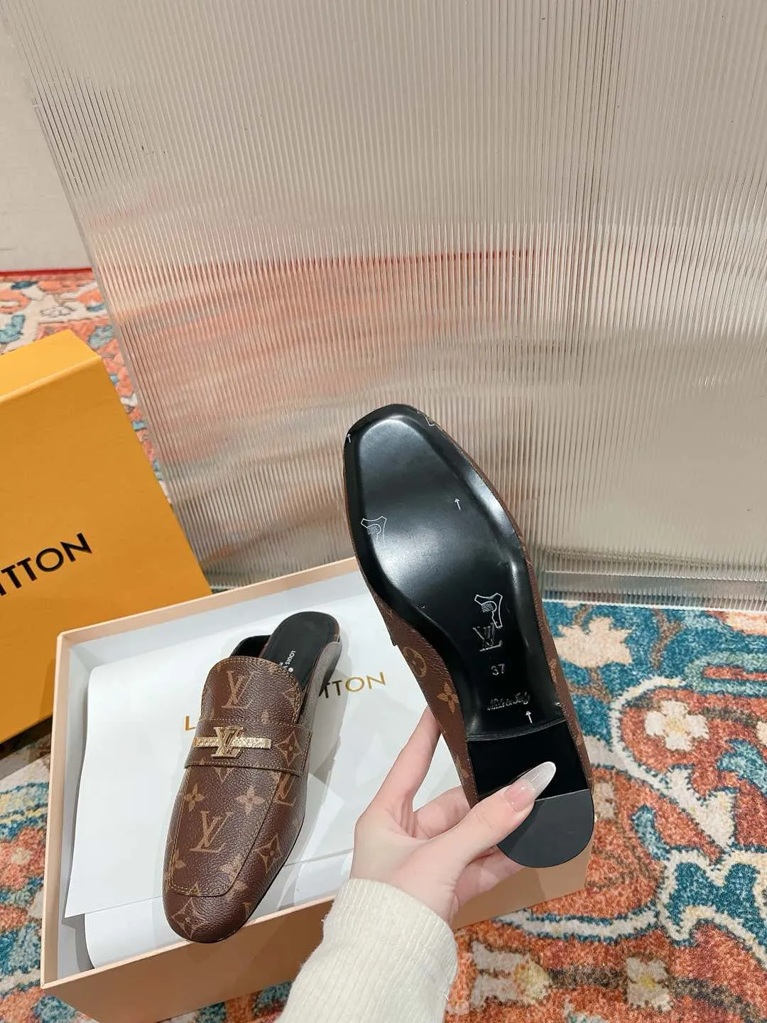 SE1541 LV Capri Open Back Loafer / Size5-11