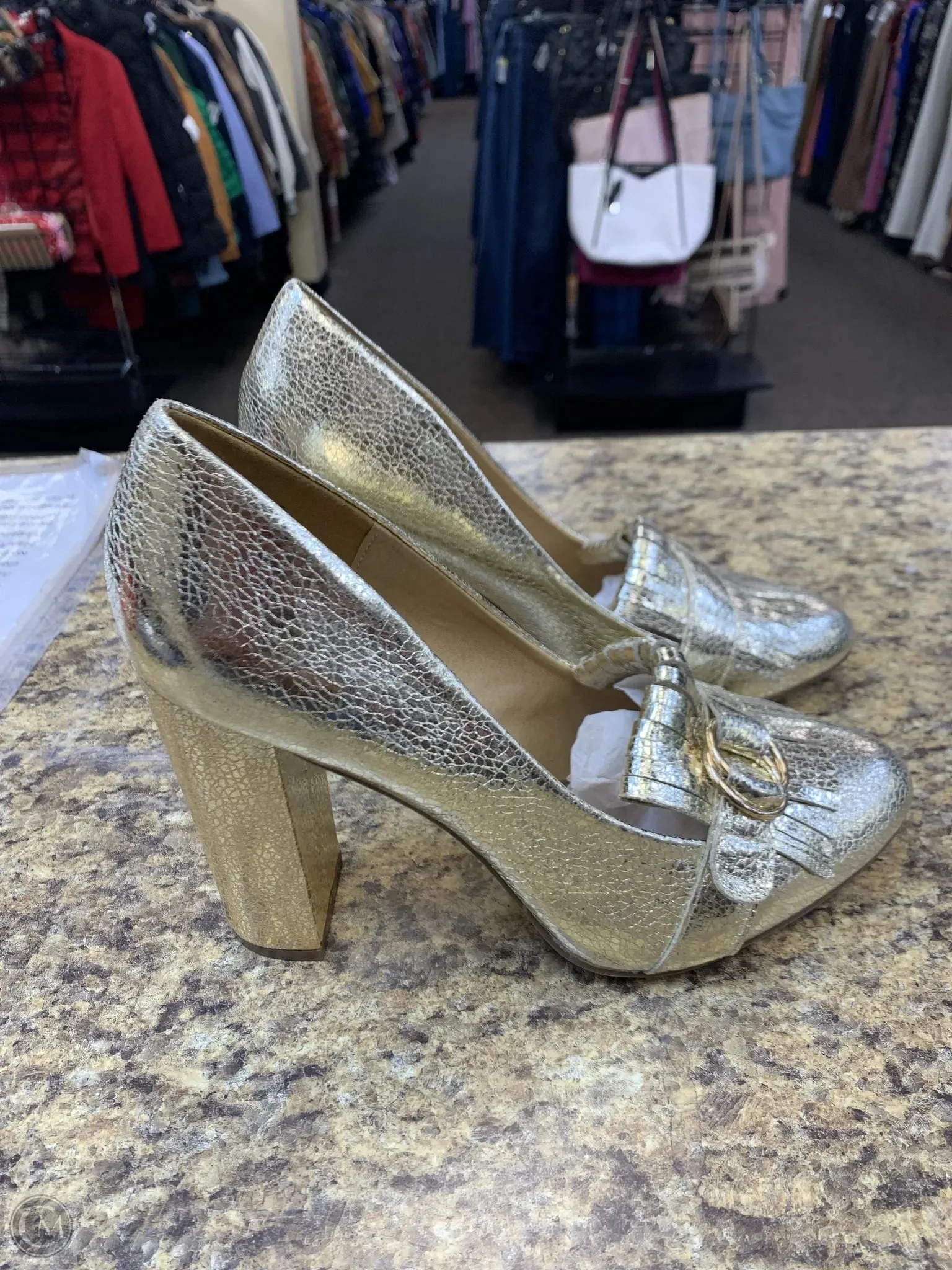 Shoes Heels Stiletto By Shoedazzle In Gold, Size: 11