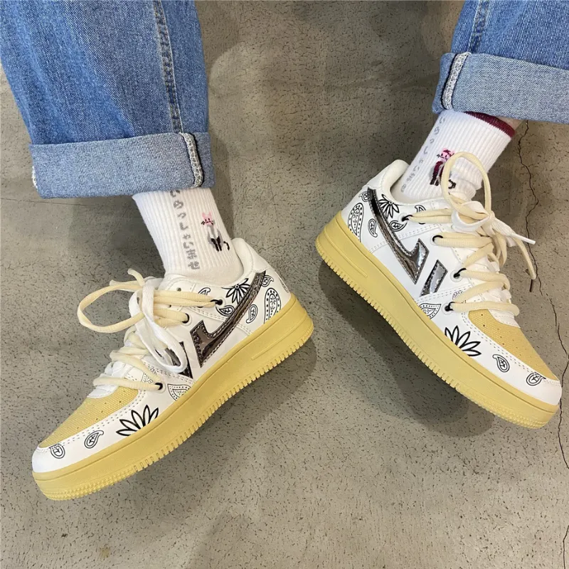 Simple Hand Painted Distressed Casual Sneakers
