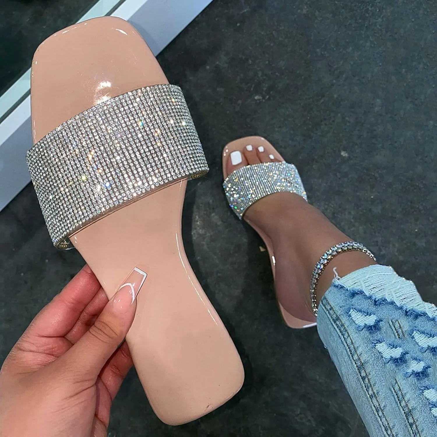 Slides Sandals Women Footwear Slippers Rhinestone Slippers Flat-Bottom Women's Sandals Fashion Toe And Women's slipper