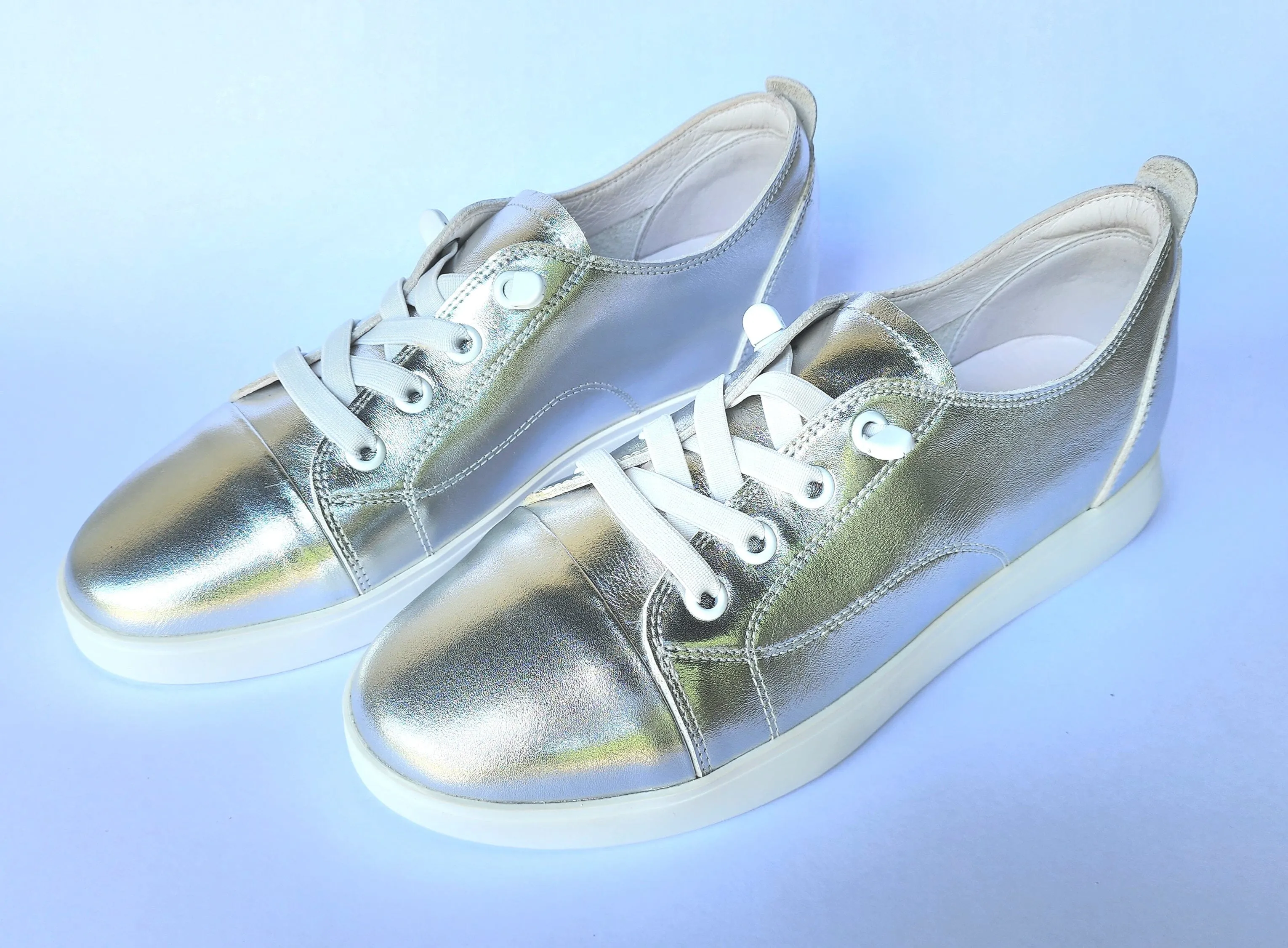 SS24007 Genuine leather sneakers with cushions - White, Black and Silver