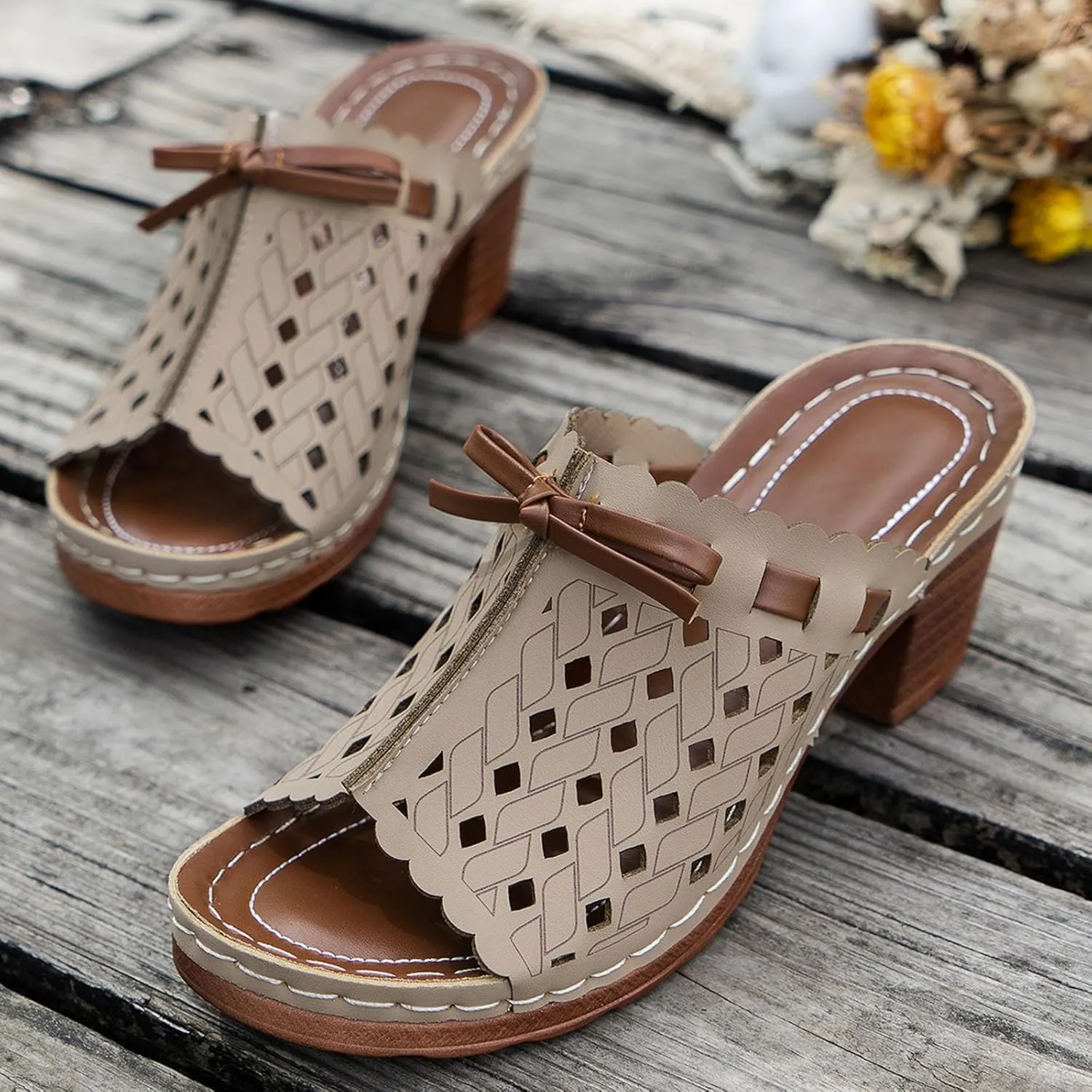 Stacked Heel Mules Pumps Sandals for Women Fashion Hollow Peep Toe High Heels Slip On Mules Summer Mid Heeled Shoes