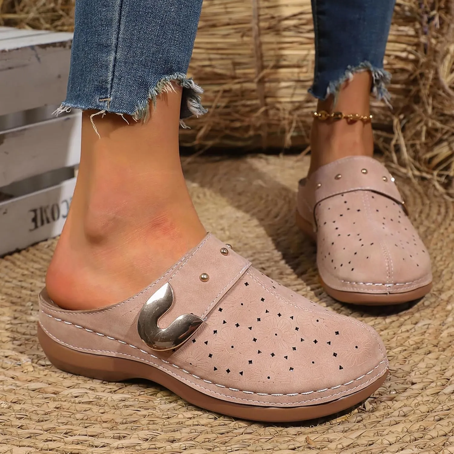 Summer Sandals for Women Casual Dressy Shoes Arch Support Closed Toe Sandals Slip On Shoes Comfortable Sandal 2025