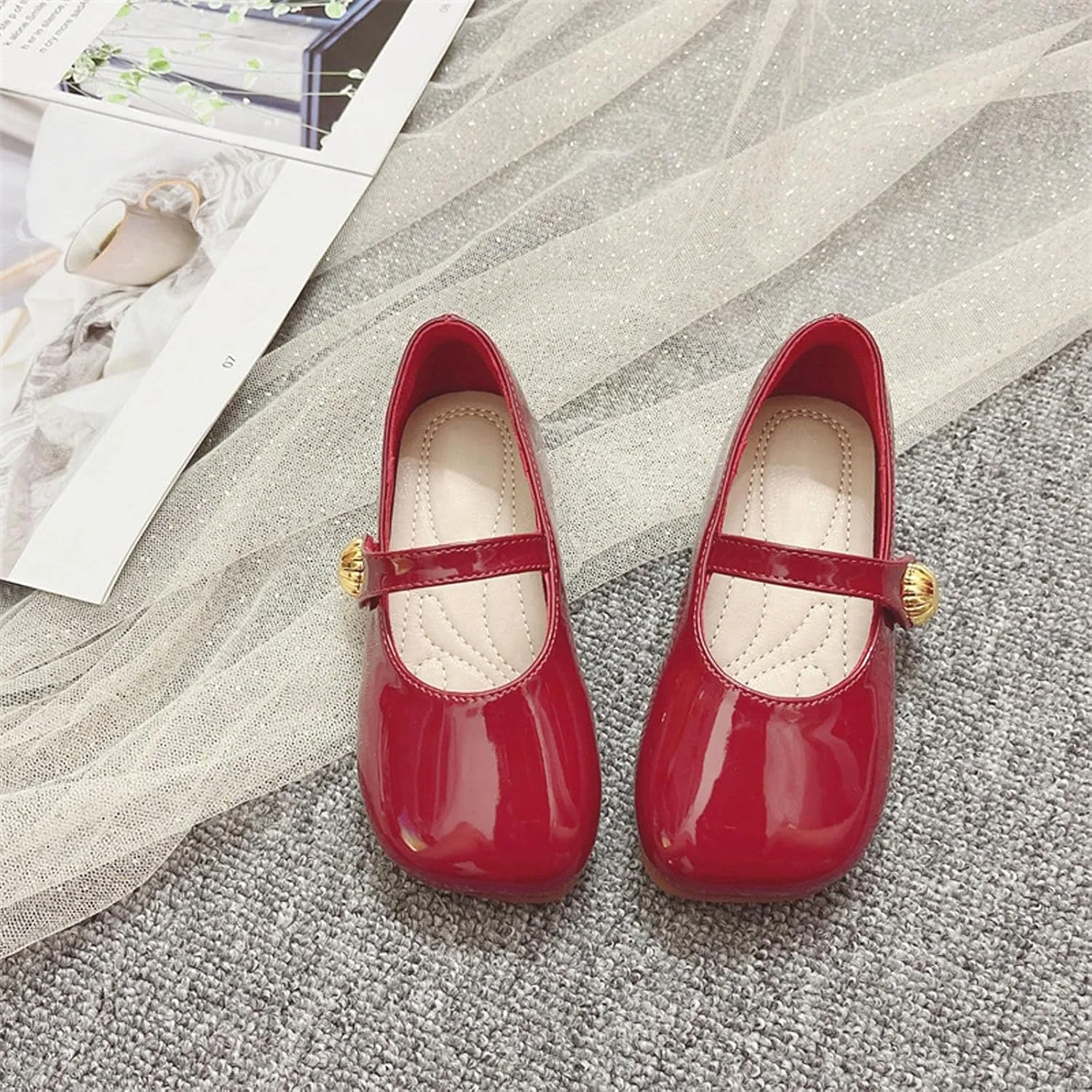 Toddler Girl Dress Shoes Mary Jane Flat with Hook and Loop Straps Girls' Shoes for School, Weddings and Girls' Flat