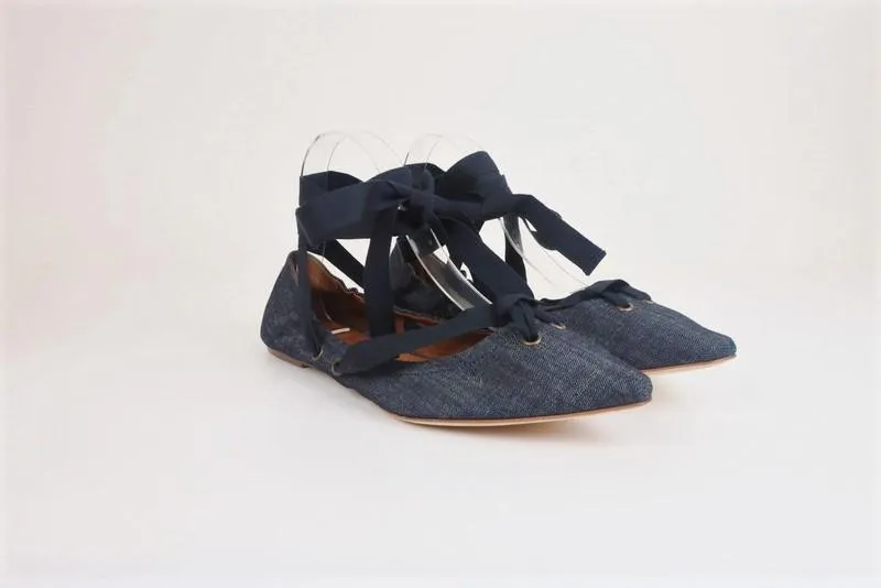 Tomas Maier Denim Lace-Up Flats Dark Blue Size 8.5 Ankle Wrap Pointed Toe NEW