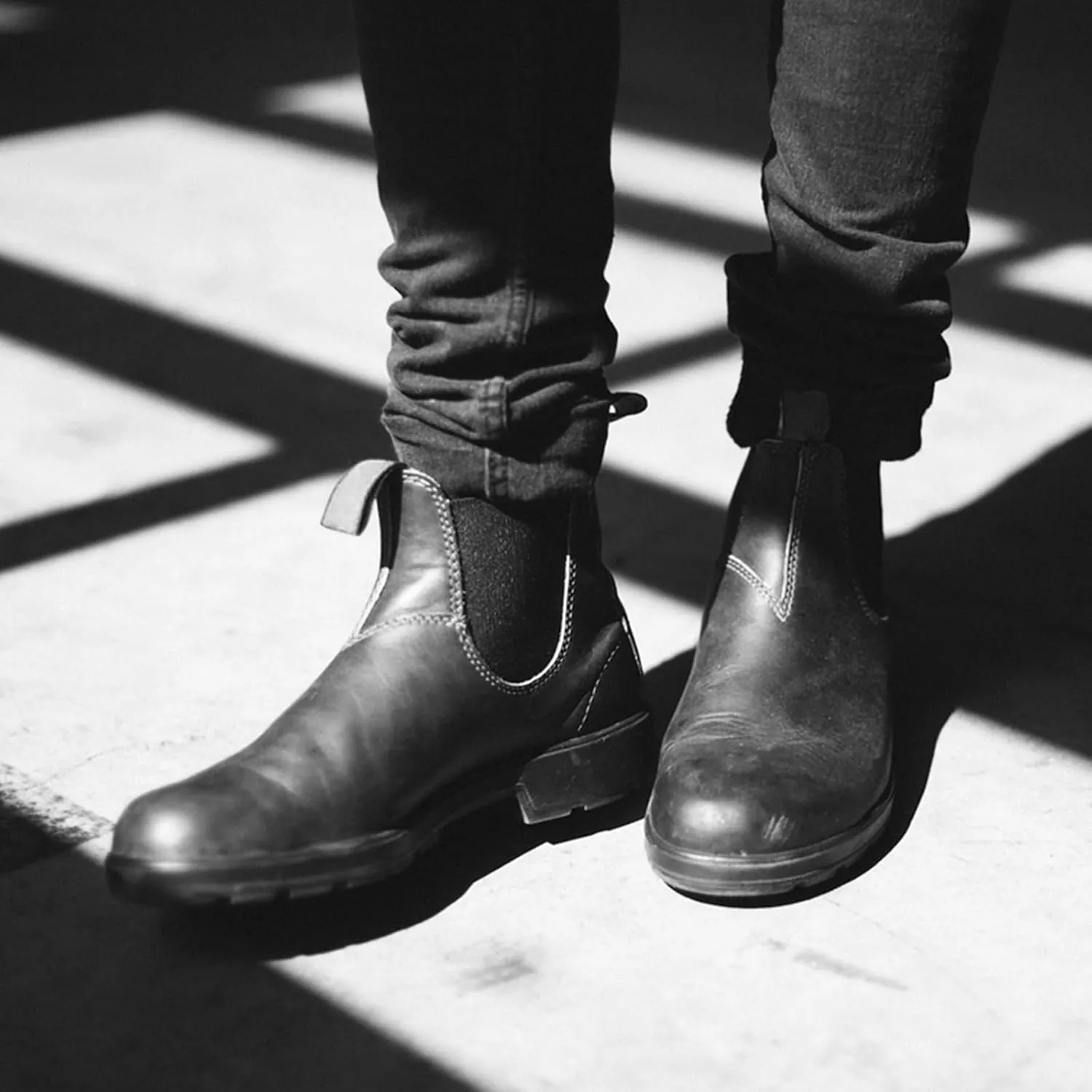 UOQAPRE Work Boots for Men Wedge Work Leather Boots With Side Zipper Men's Motorcycle Boots Adjustable Width System