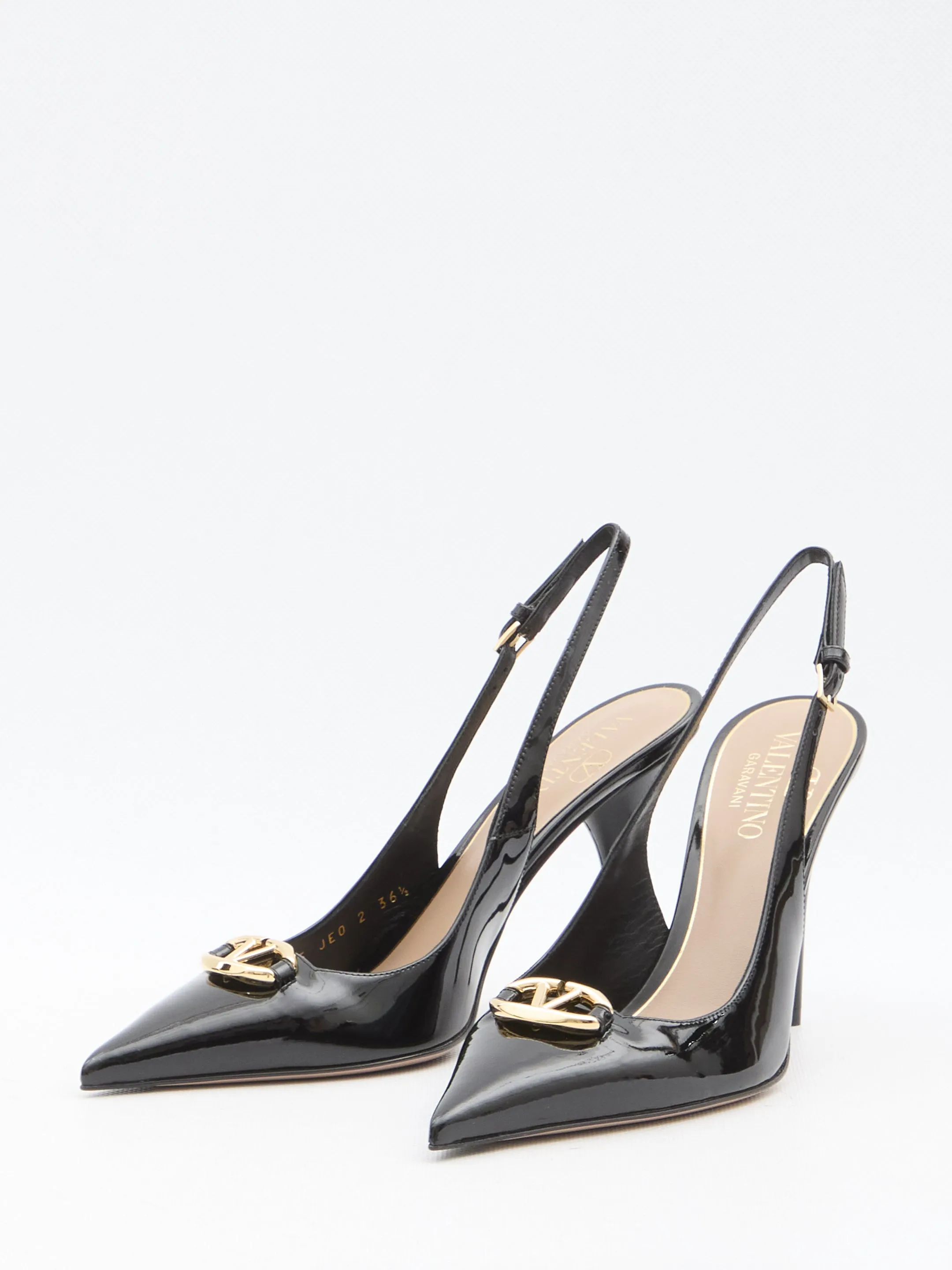 Valentino Garavani Vlogo Slingback Pumps