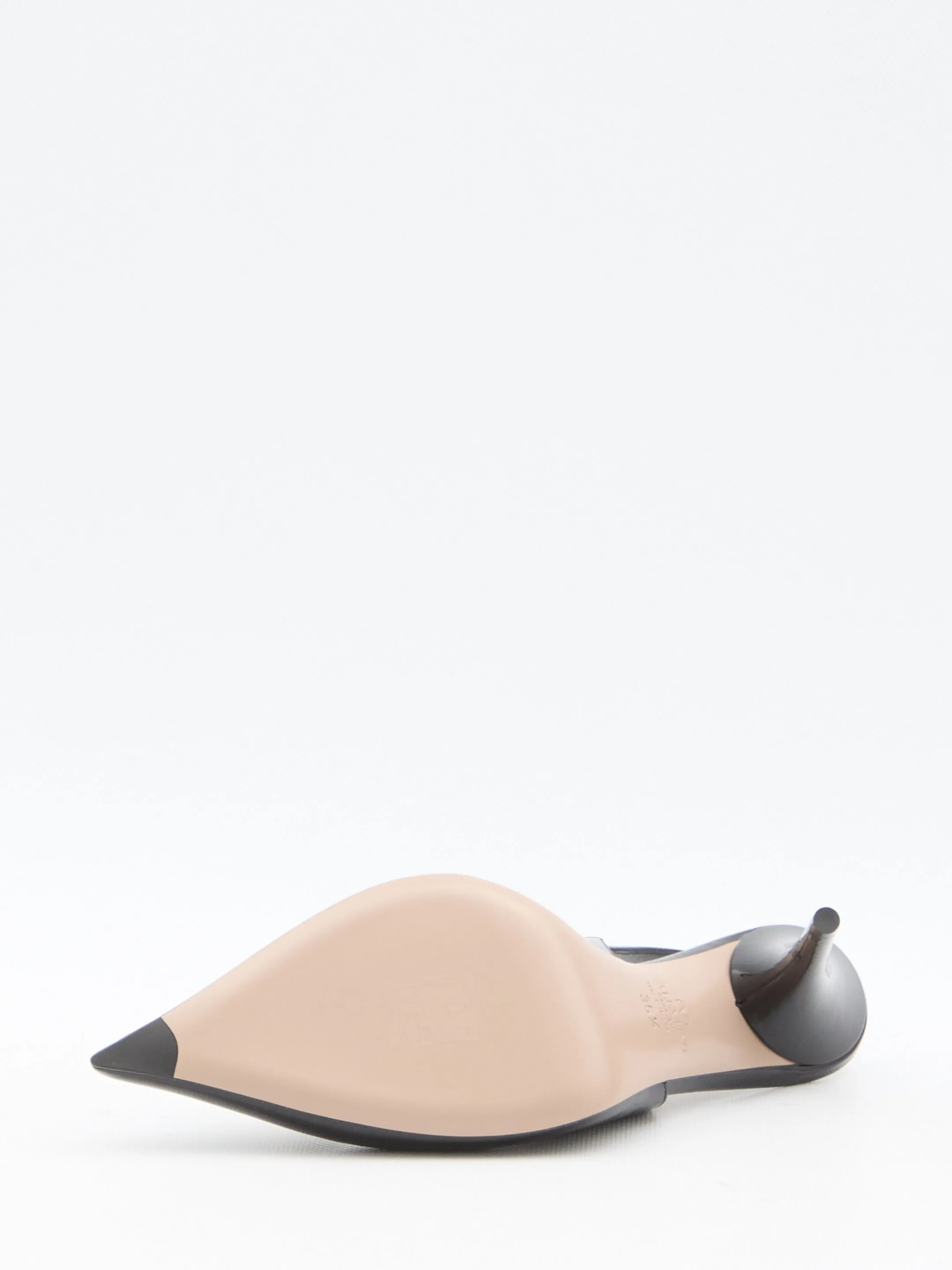 Valentino Garavani Vlogo Slingback Pumps