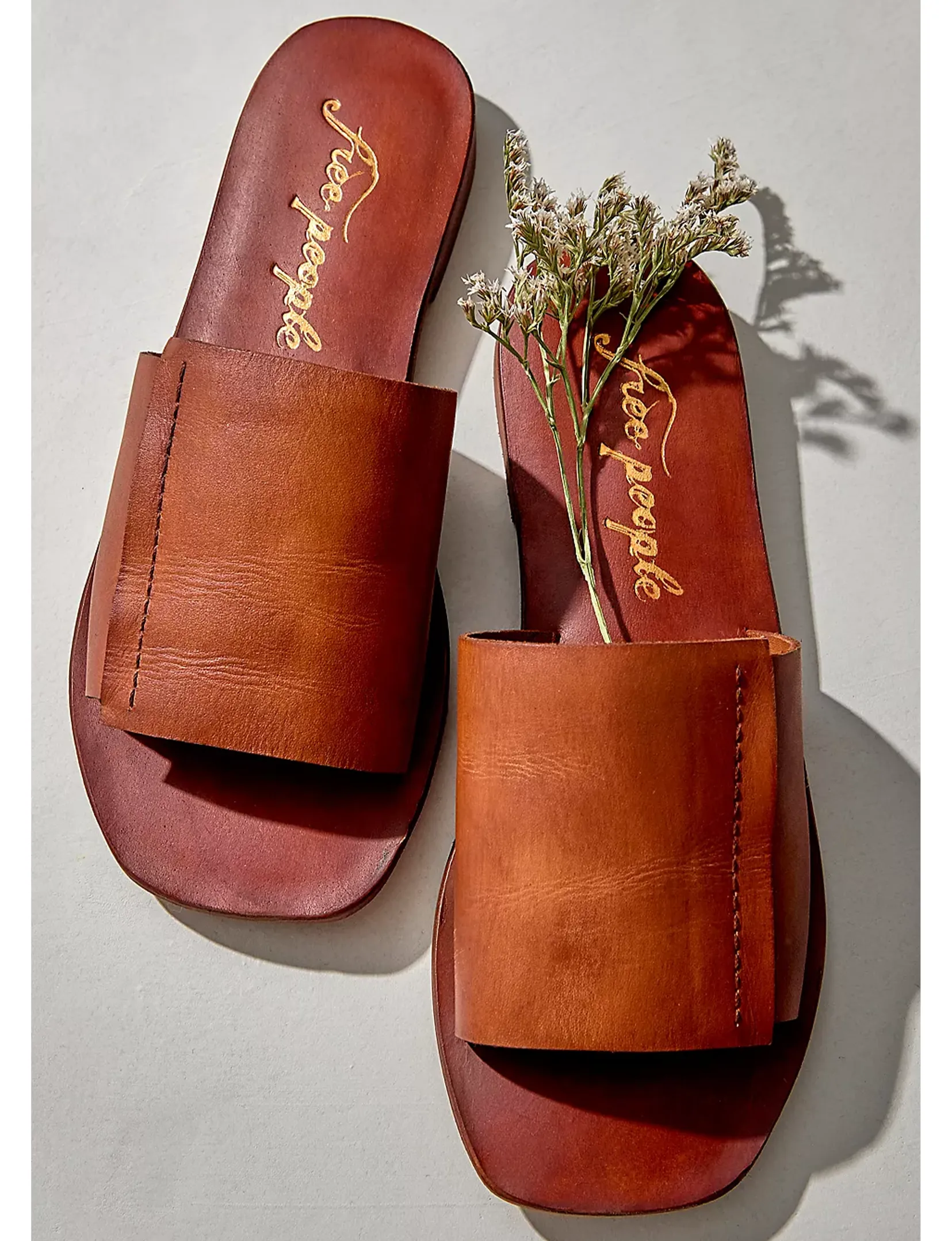 Verona Slide Sandal, Tan