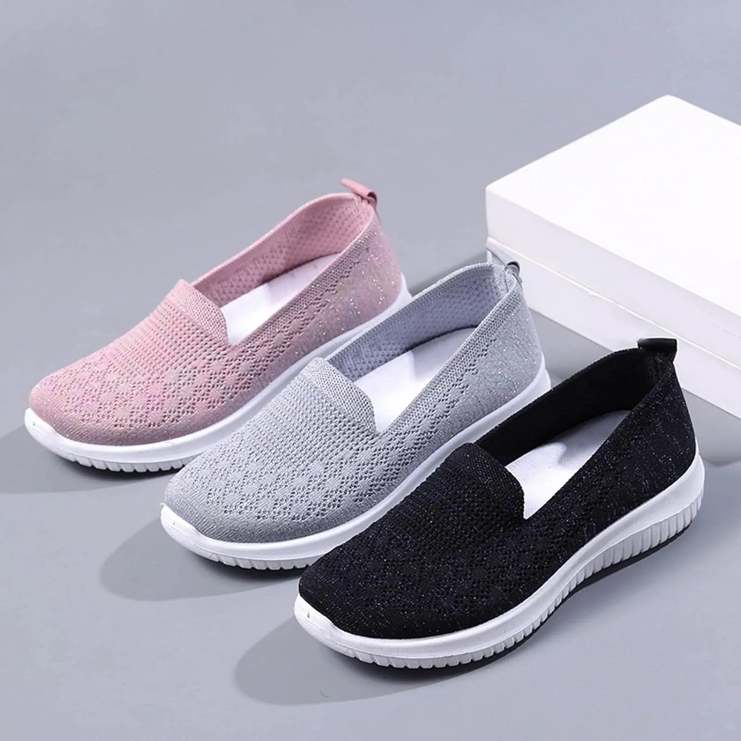 Walking Shoes Women White Slip on Sneakers for Women Womens Slip on Lightweight Casual Tennis Sneakers