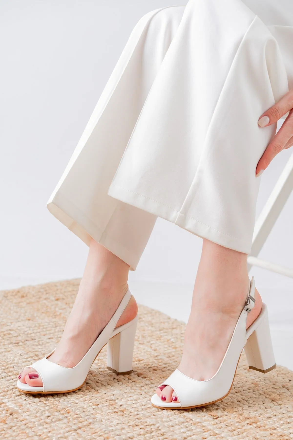 White Leather Detailed High Heeled Women's Shoes