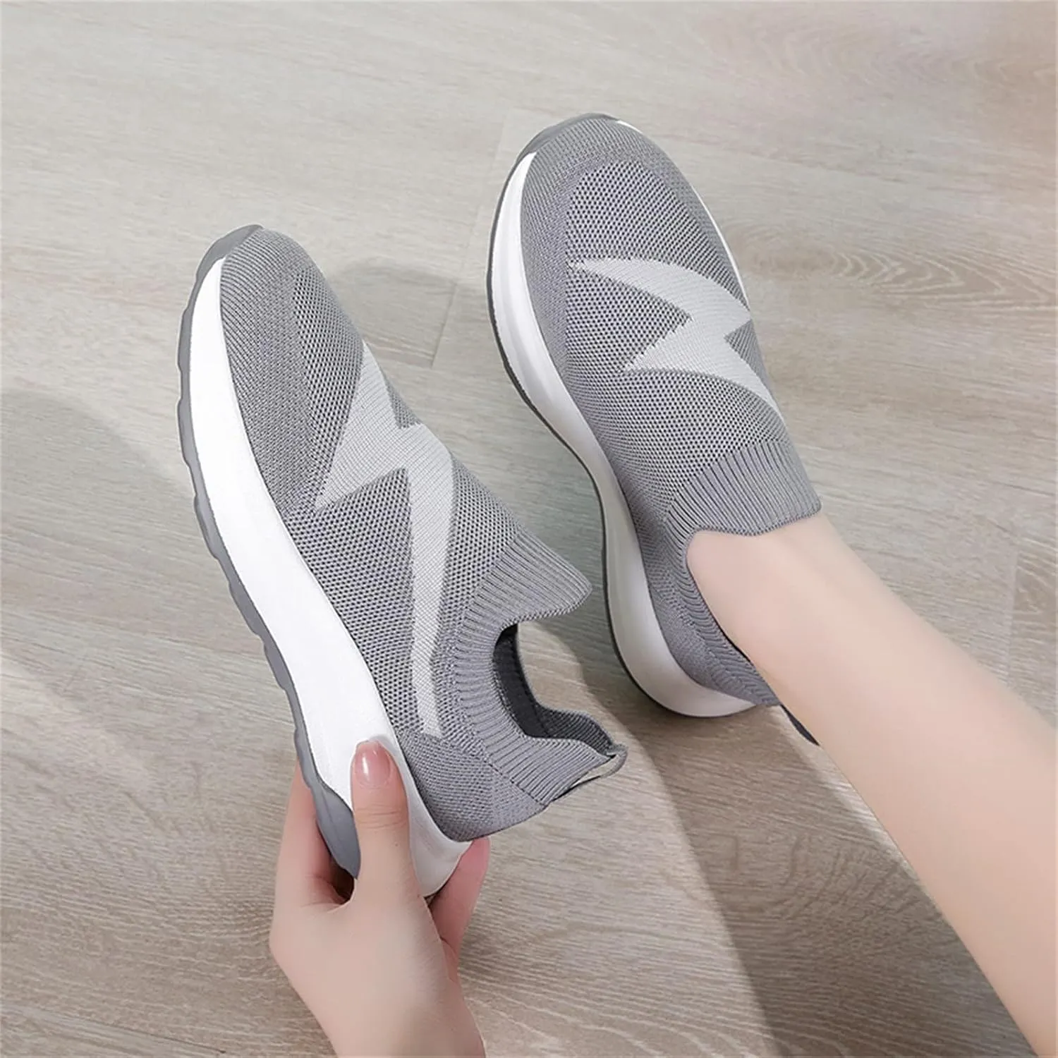Women Casual Slip On Shoes Comfortable Walking Sneakers Lightweight Canvas Flats Non Slip Breathable Loafers