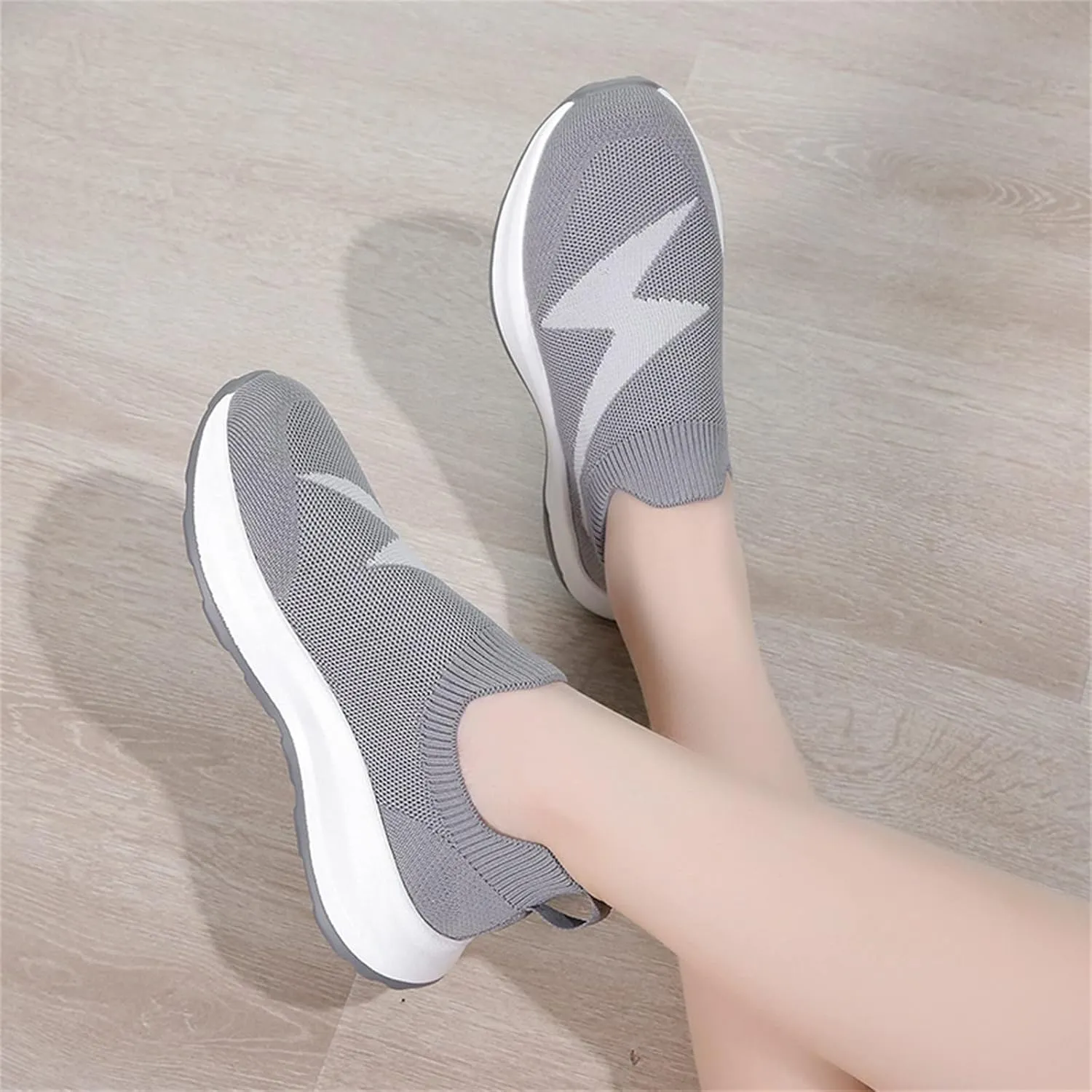 Women Casual Slip On Shoes Comfortable Walking Sneakers Lightweight Canvas Flats Non Slip Breathable Loafers
