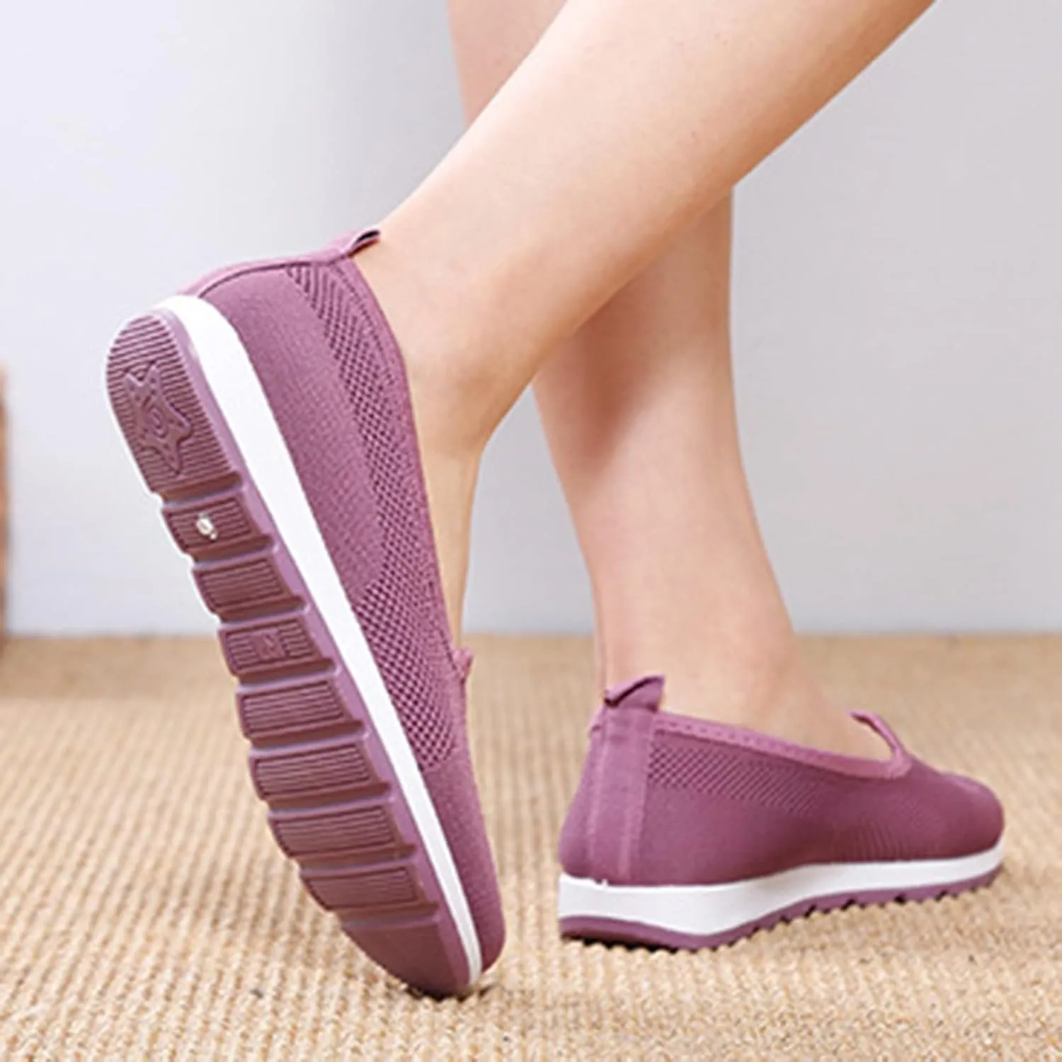 Women Casual Slip On Sneakers Lightweight Walking Shoes Comfortable Canvas Flats Non Slip Breathable Loafers