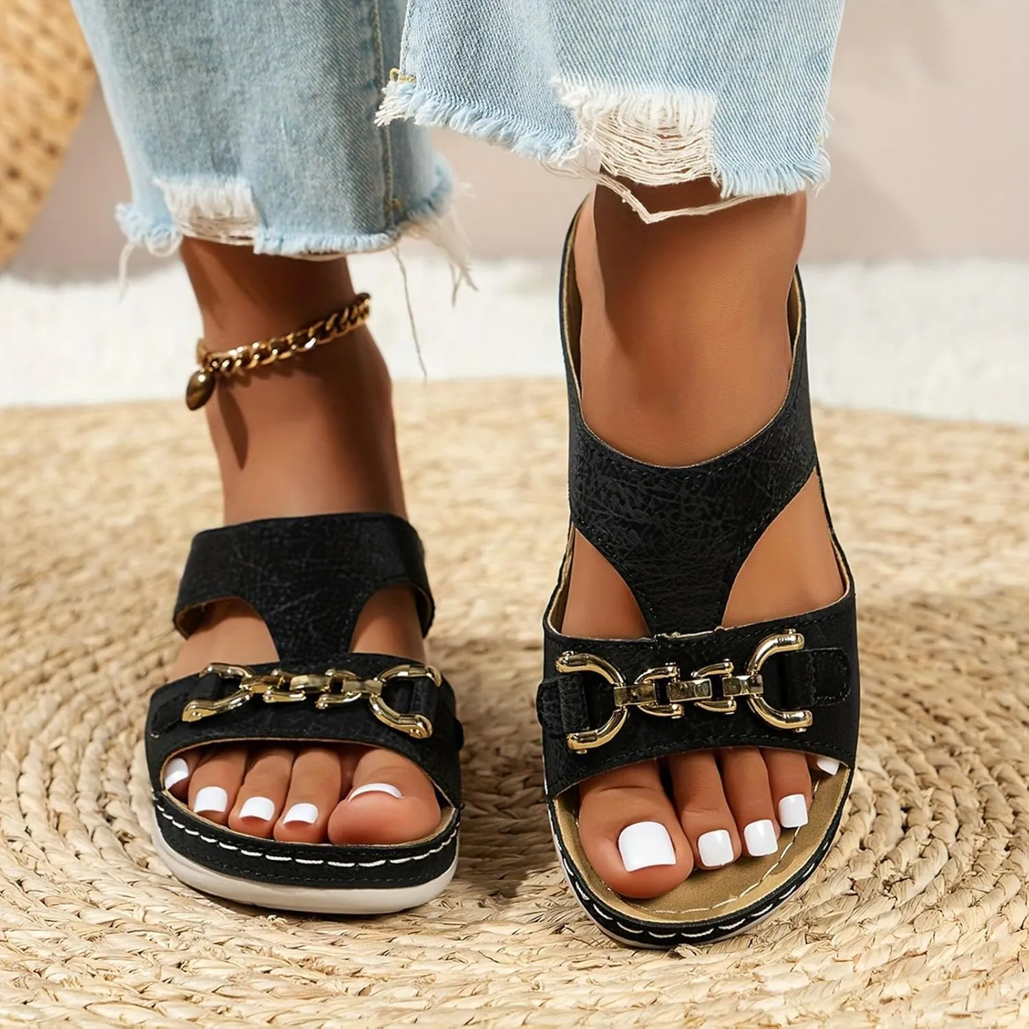 Women Flat Sandals Casual Low Heel Open Toe Wedges Summer Lightweight Comfortable Orthopedic Wide Width Walking Shoes