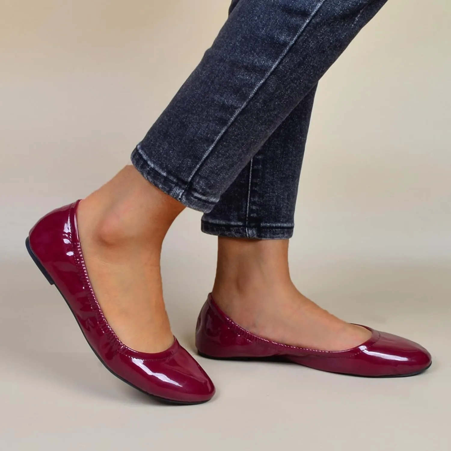 Women's Ballet Flat Flats with Breathable Eyelets Pointed Toe Casual Comfort Slip on Comfortable Walking Shoes