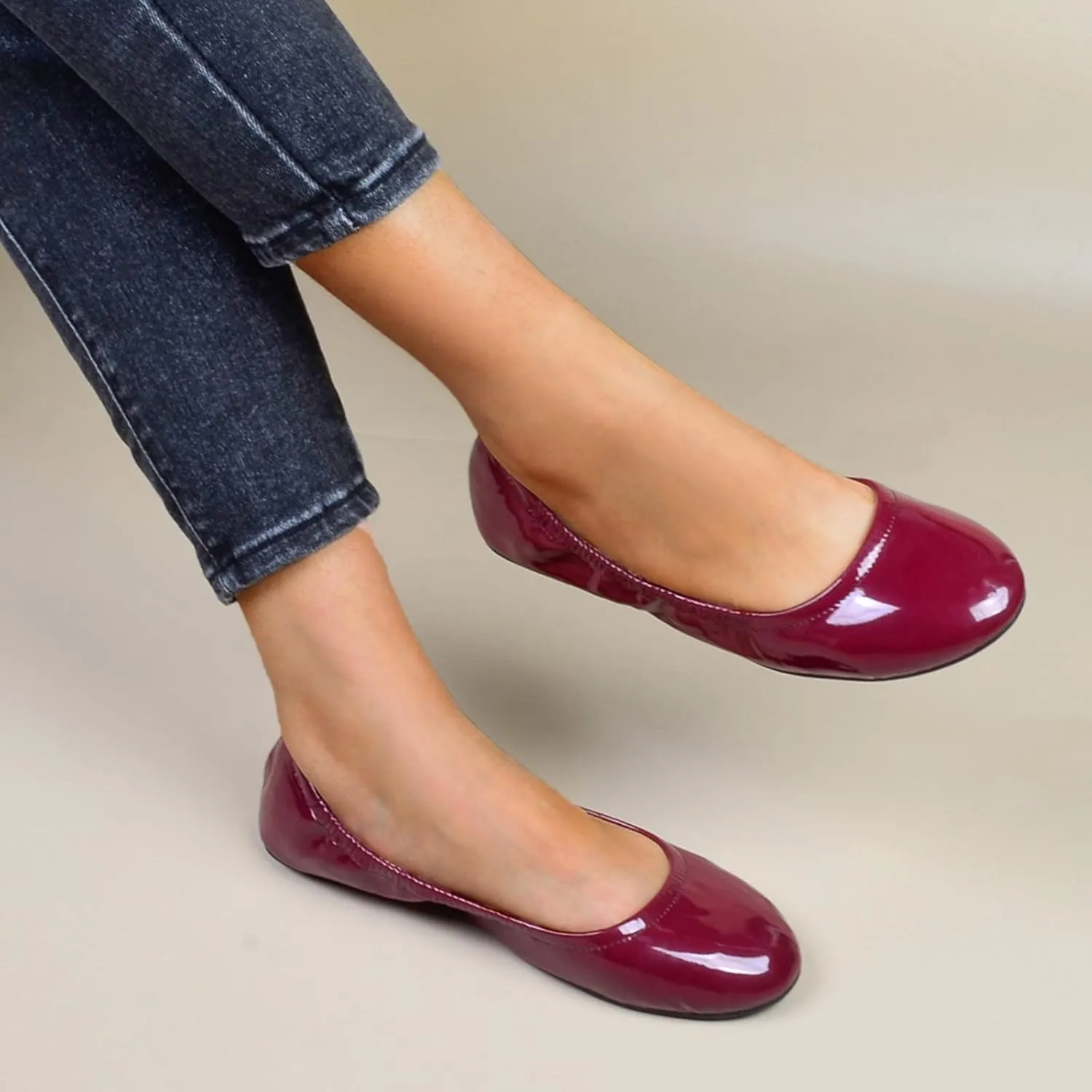 Women's Ballet Flat Flats with Breathable Eyelets Pointed Toe Casual Comfort Slip on Comfortable Walking Shoes