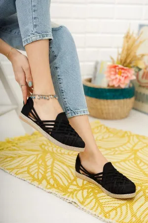 Women's Black Straw Embroidered Flat Shoes