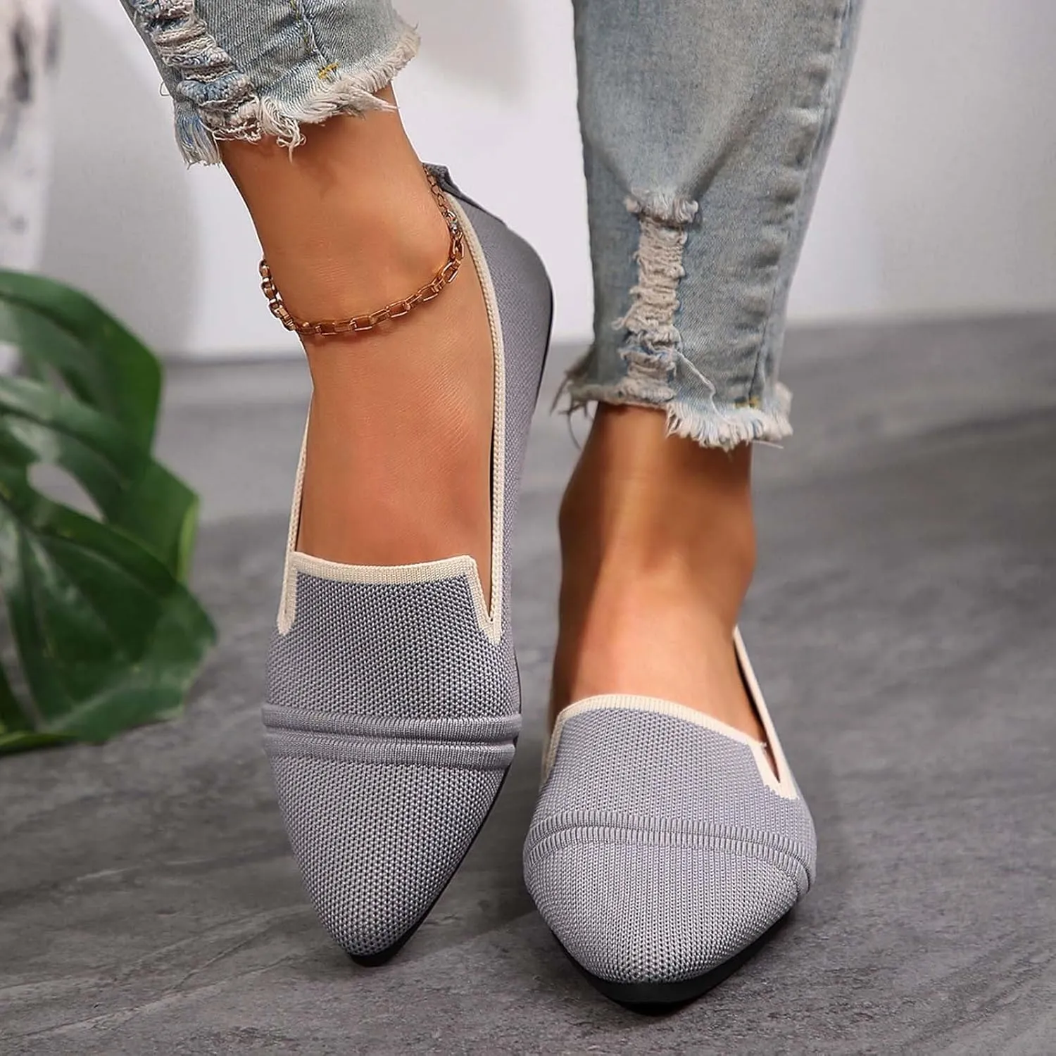 Women's Breathable Comfortable Pointed Toe Casual Shoes for Spring Summer Fashion Flat Walking Slip On Loafers