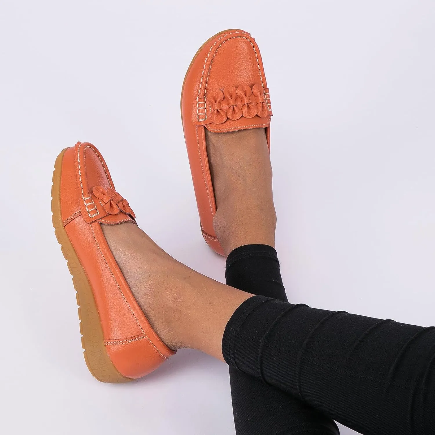 Women's Breathable Slip On Casual Shoes Lightweight Soft Sole Comfortable Walking Sneakers for Everyday Wear