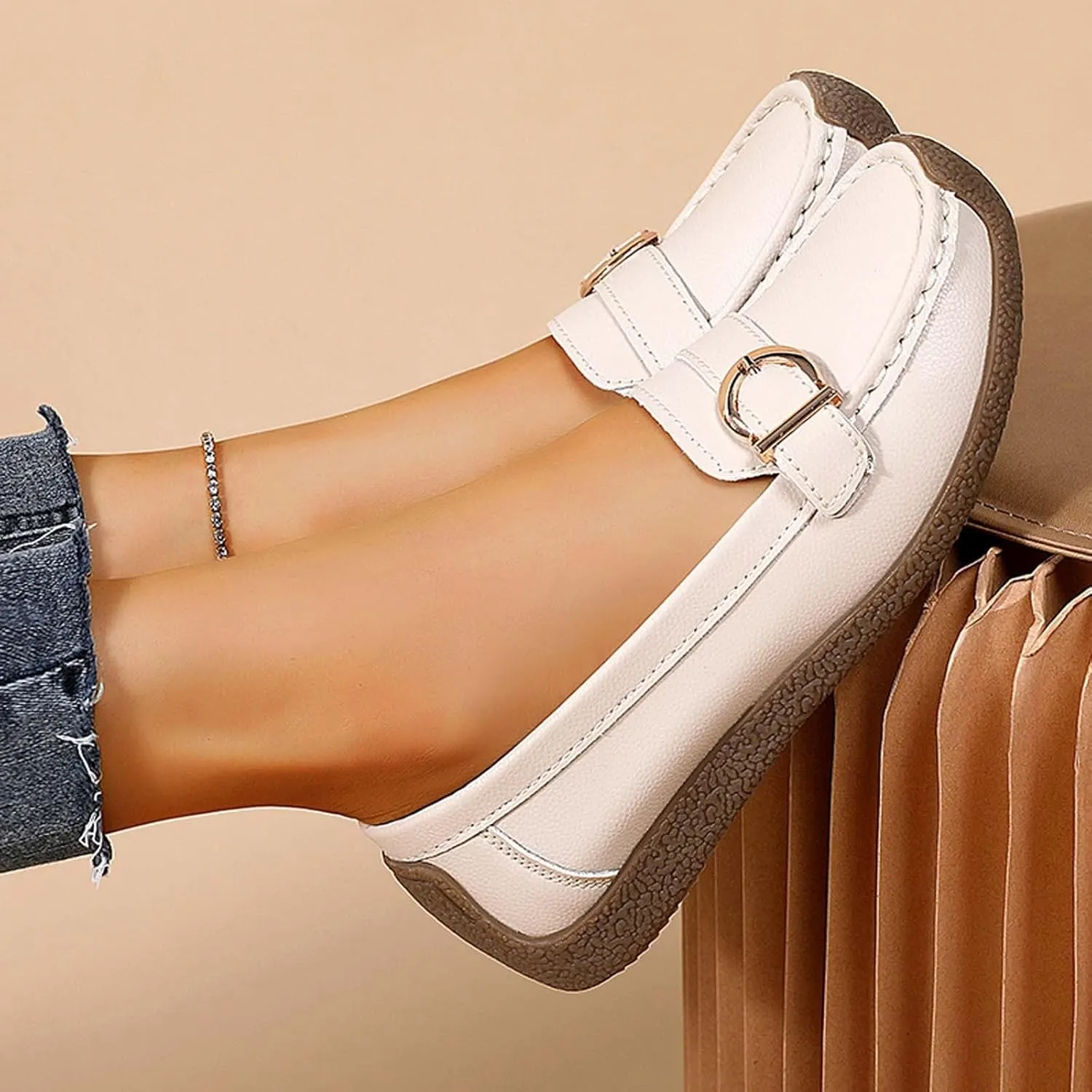 Women's Casual Comfortable Slip On Shoes Softsole Flat Walking Loafers for Daily Wear with Jeans Skirts Spring