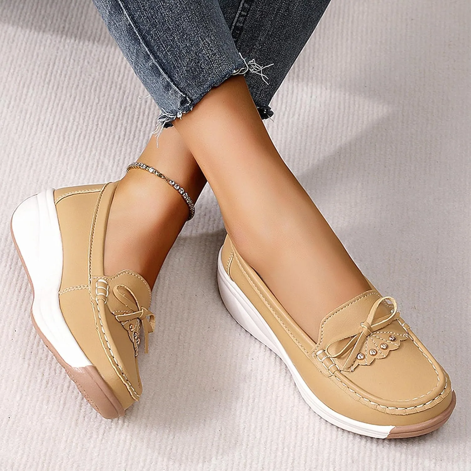 Women's Casual Slip On Loafers Comfortable Lightweight Soft Sole Flat Shoes for Daily Wear Work and Leisure