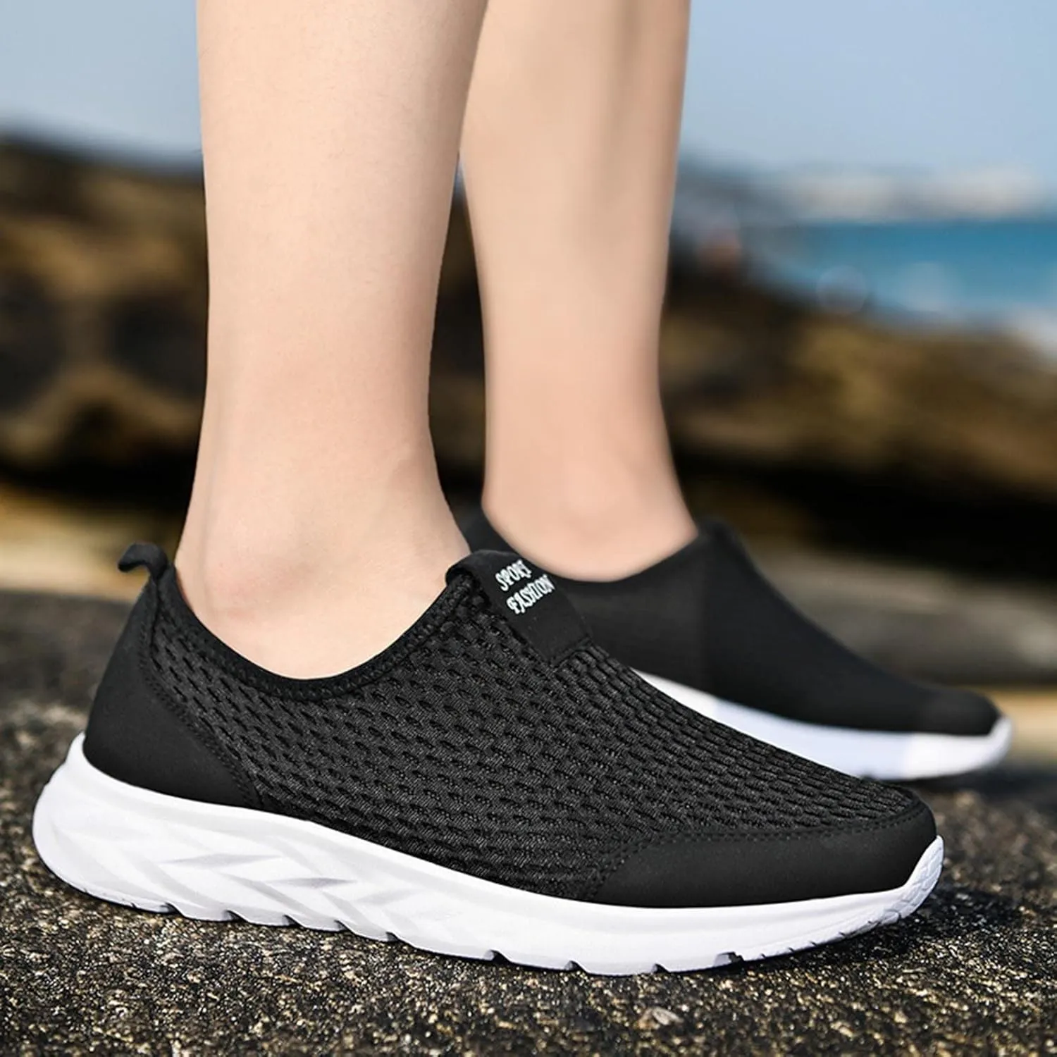 Women's Casual Walking Shoes Lightweight Breathable Slip On Tennis Sneakers Outdoor Comfortable Sports Shoes