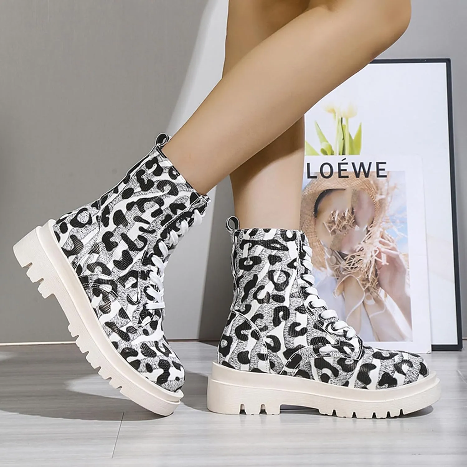 Womens Combat Ankle Boots Lace Up Platform Motorcycle Boots Lace Up Lug Sole Goth Boots Punk Booties for Women
