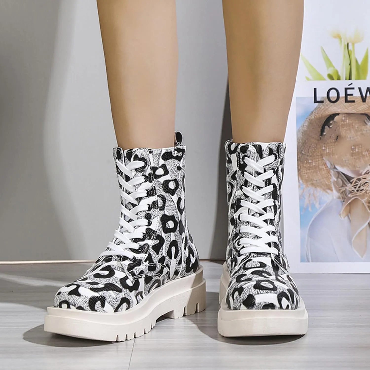 Womens Combat Ankle Boots Lace Up Platform Motorcycle Boots Lace Up Lug Sole Goth Boots Punk Booties for Women