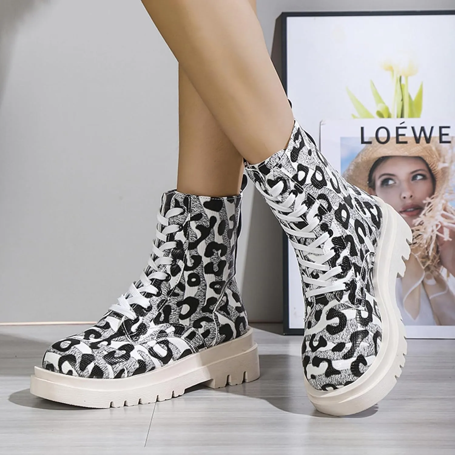 Womens Combat Ankle Boots Lace Up Platform Motorcycle Boots Lace Up Lug Sole Goth Boots Punk Booties for Women