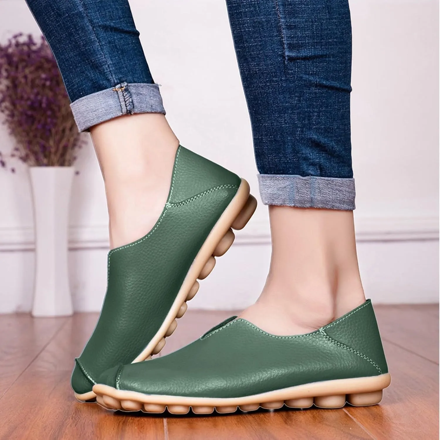 Women's Comfort Walking Boat Shoe Breathable Walking Office Flat Loafer Casual Leather Flats Slip On Driving Loafers Comfortable Orthopedic Shoes