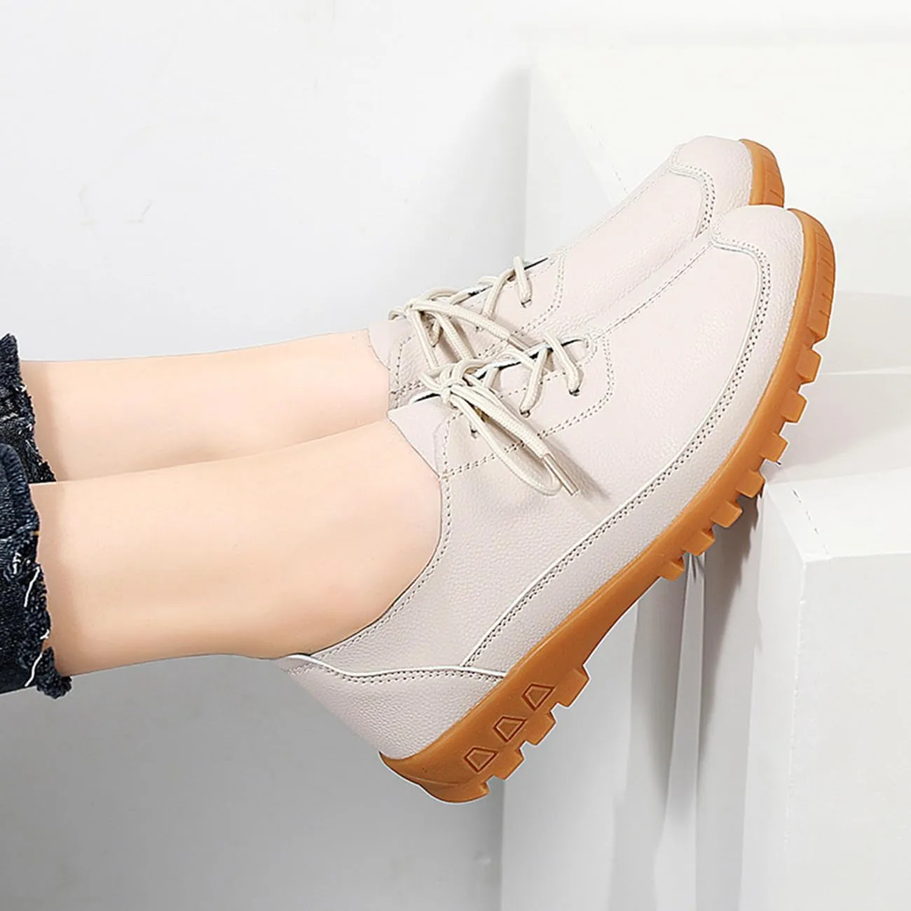 Women's Flat Shoes Lace Up Comfortable and Soft Oxford Non-Slip Brogues Shoes Business Casual Work