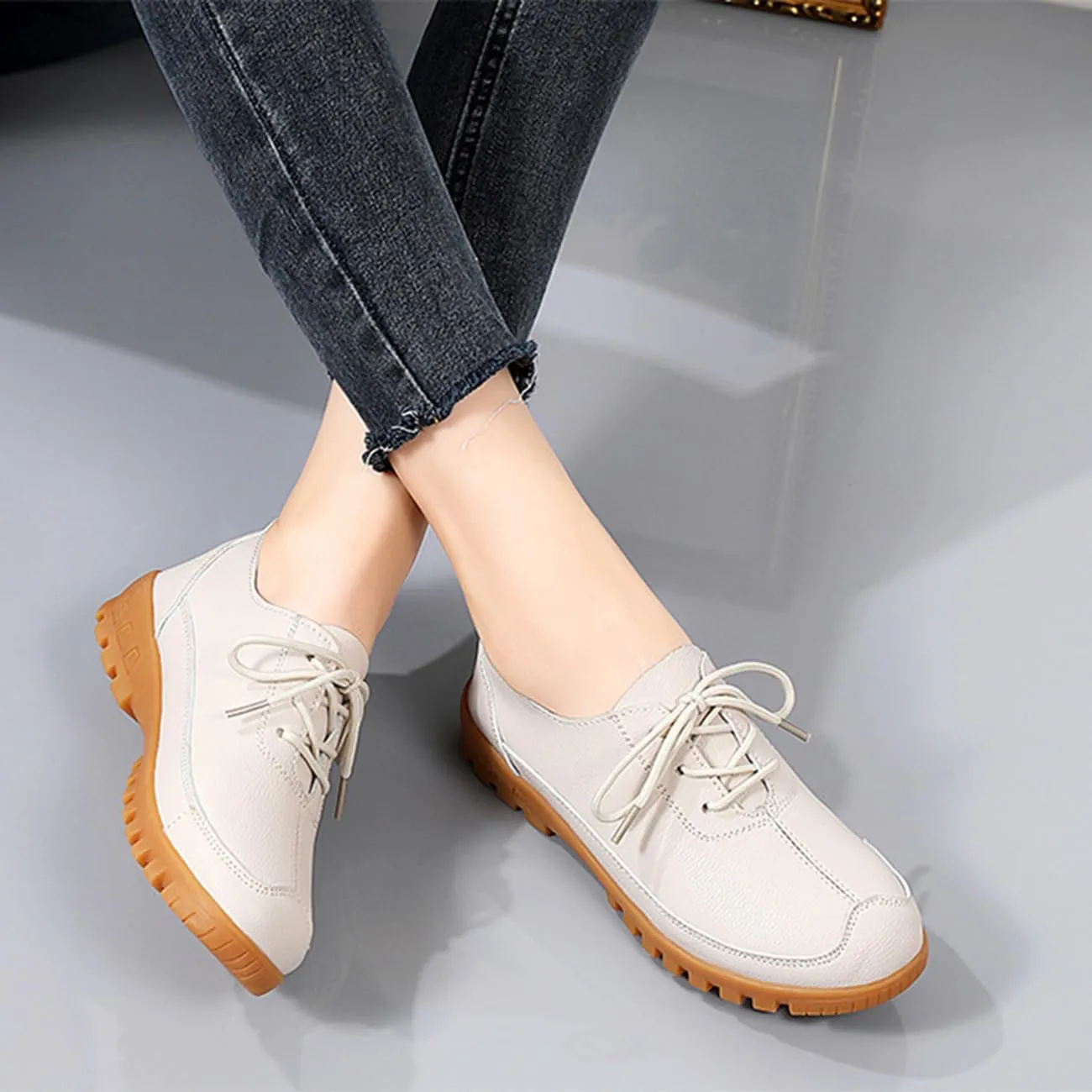 Women's Flat Shoes Lace Up Comfortable and Soft Oxford Non-Slip Brogues Shoes Business Casual Work