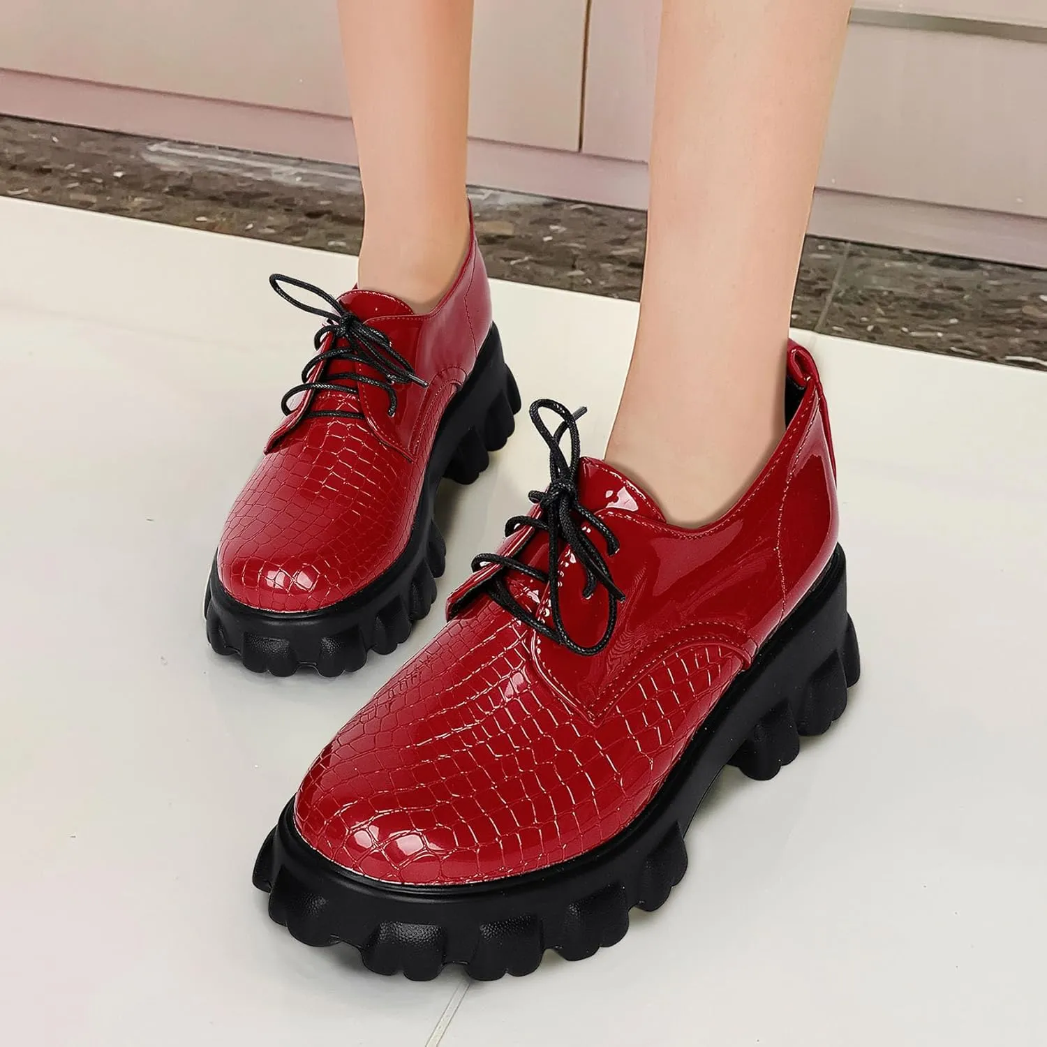 Women's Lug Sole Creeper Shoes Patent Leather Chunky Heels Oxford Brogues Crocodile Print Gothic Platform Pumps