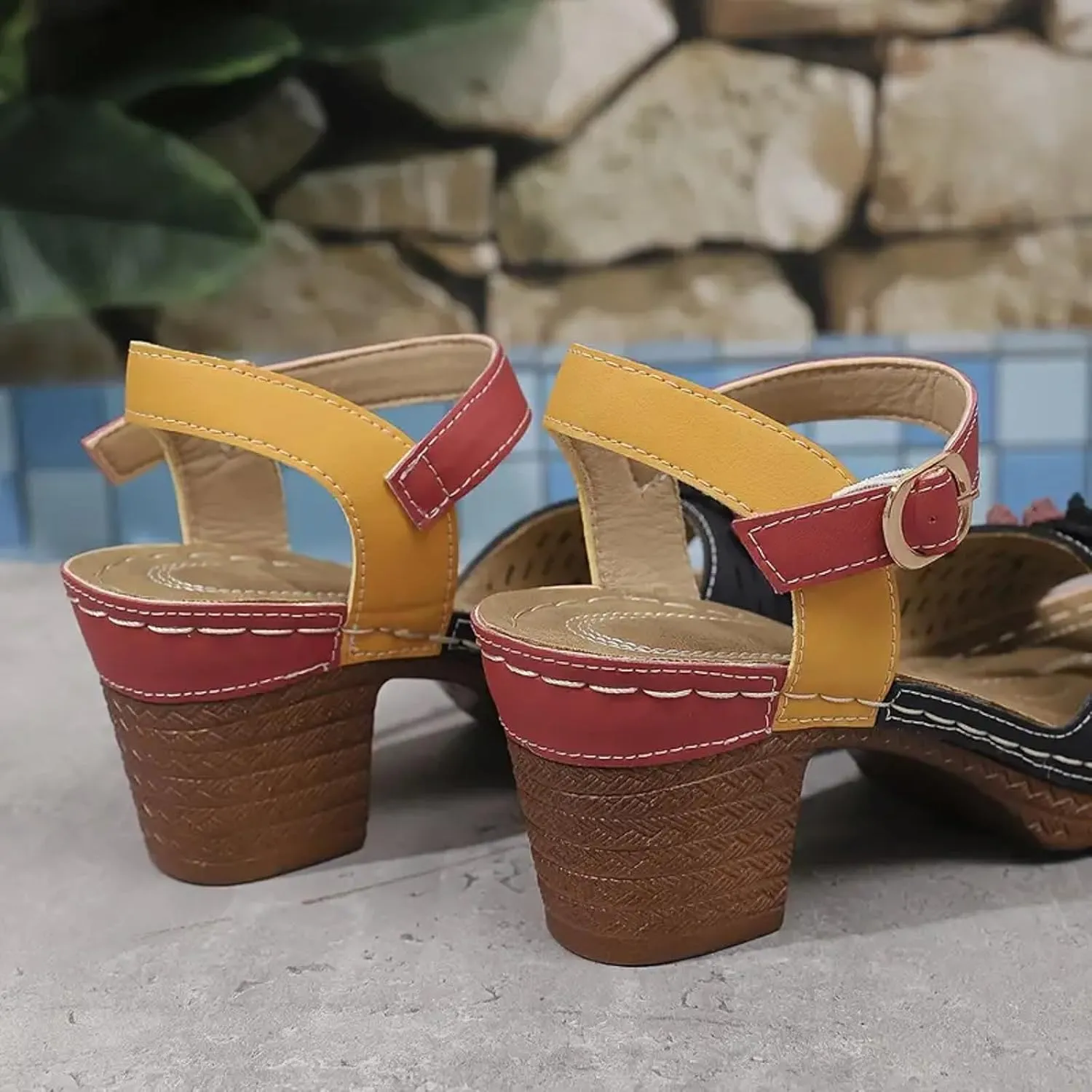 Women's Open Toe Low Block Heels Sandals Fish Mouth Thick Heel Women's Shoes Fashionable Casual Flower Decoration Color