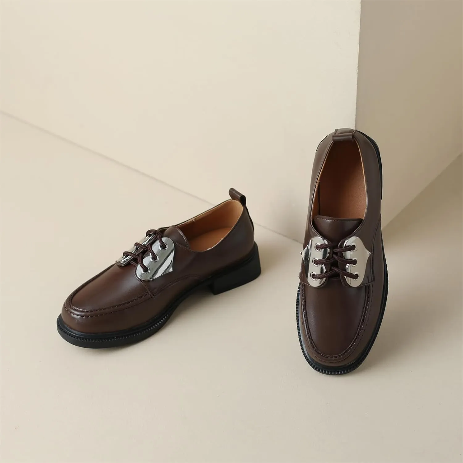 Women's Retro Platform Round Closed Toe Pump Loafers Lace Up Chunky Low Heel Heart Metallic Office Work Casual Fashion Business Dress Shoes All Weather Daily Wear Flats