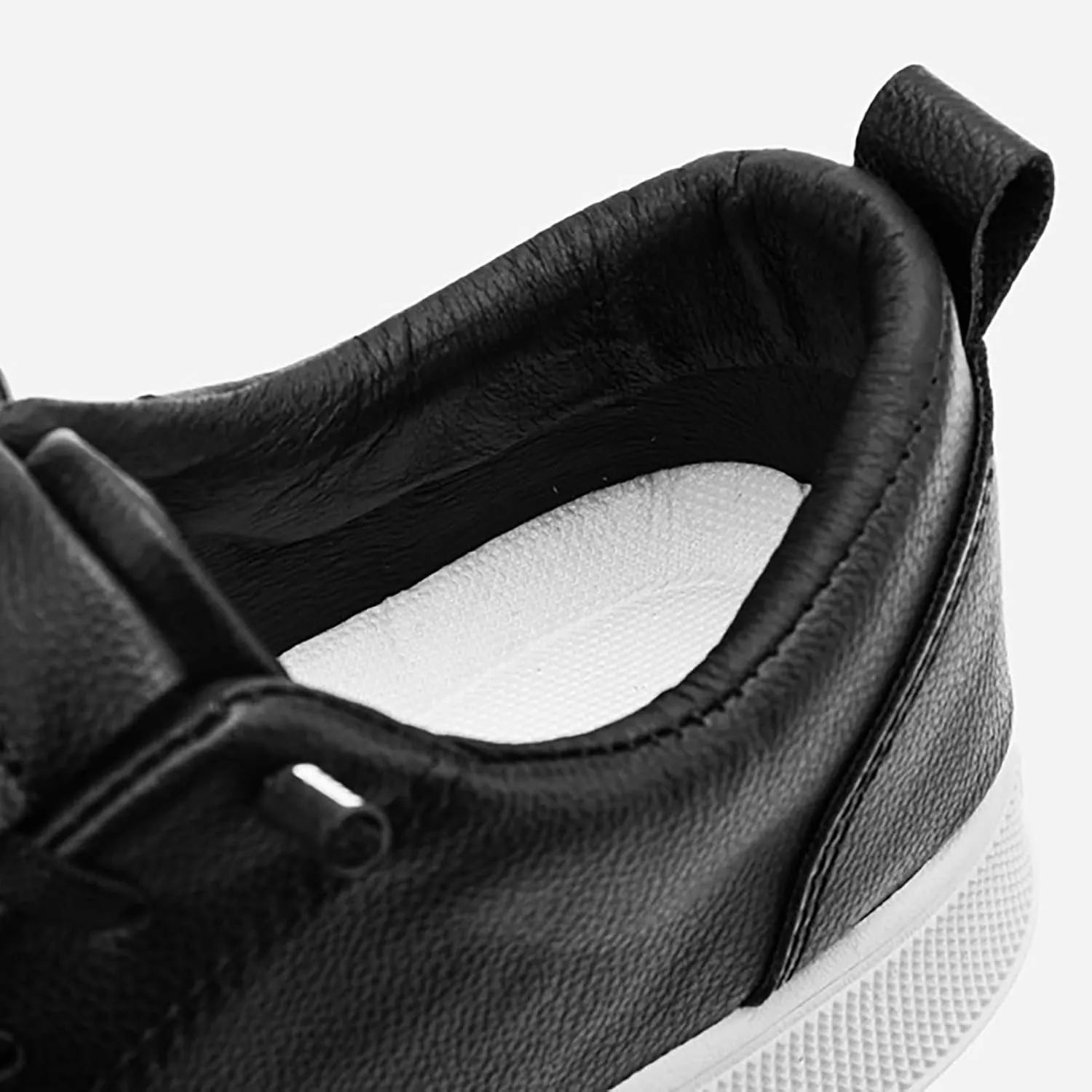 Womens Shoes Sneakers Mens Casual Dress Shoes Mules for Women Flats Slip on Non Slip Low Top Casual Loafers for Women Comfort Platform Sneakers