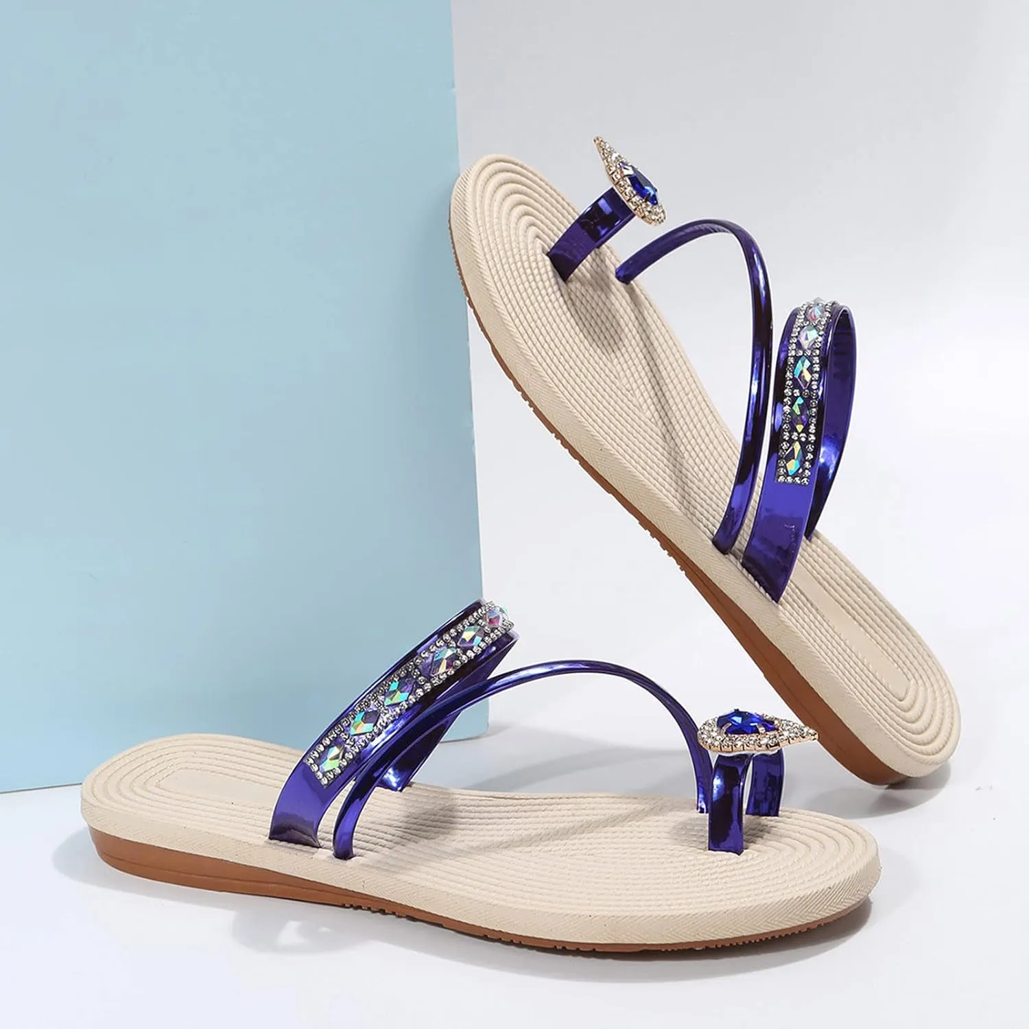 Women's Slide Sandals Ladies Fashion Summer Solid Color Leather Rhinestone Toe Straw Woven Flat Slippers