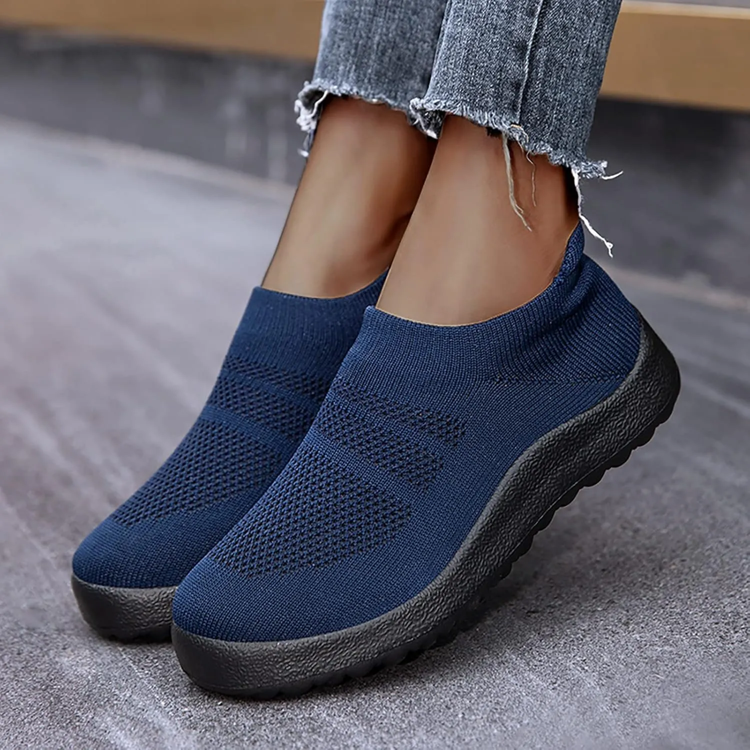Womens Walking Shoes Wide Diabetic Shoes Non Slip Work Shoes Women Walking Ladies Shoes Casual Dress Sneakers Slip On Tennis Shoe Loafers Casual Slip On