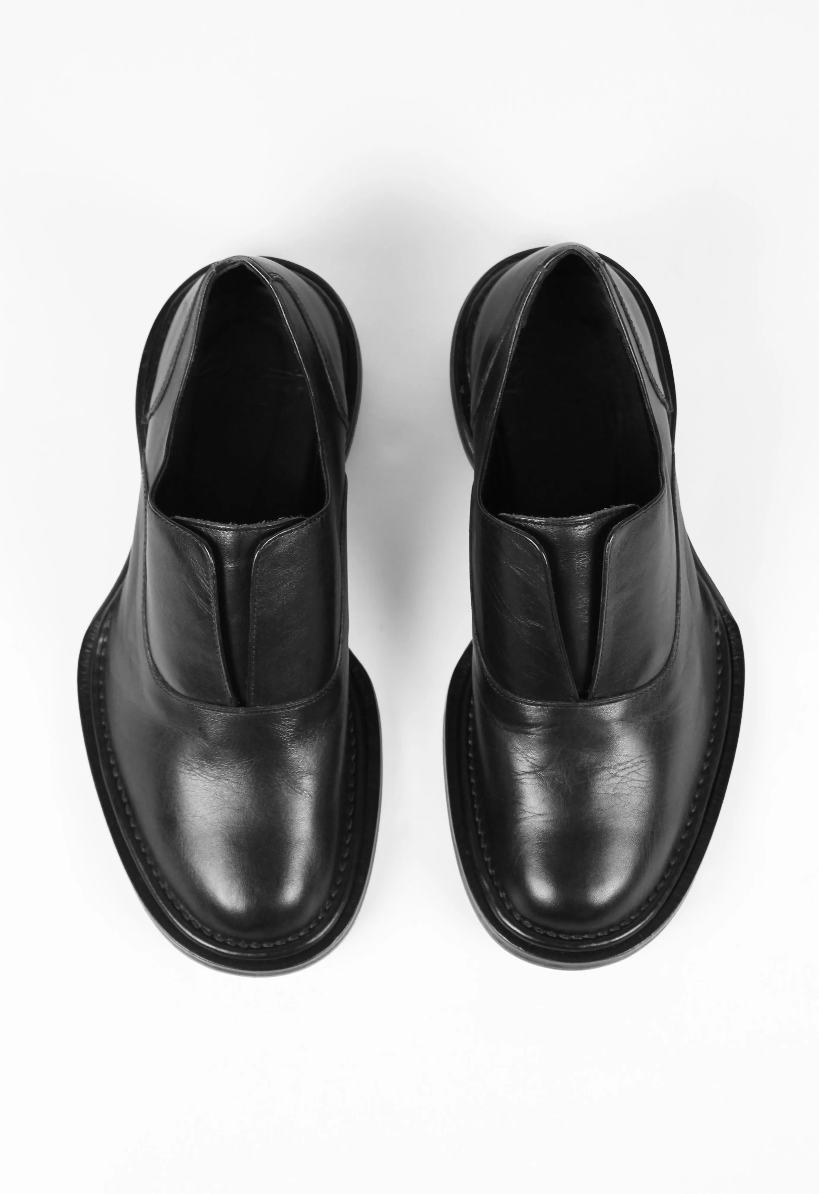 YOHJI YAMAMOTO POUR HOMME FW 2001 LACELESS DERBIES