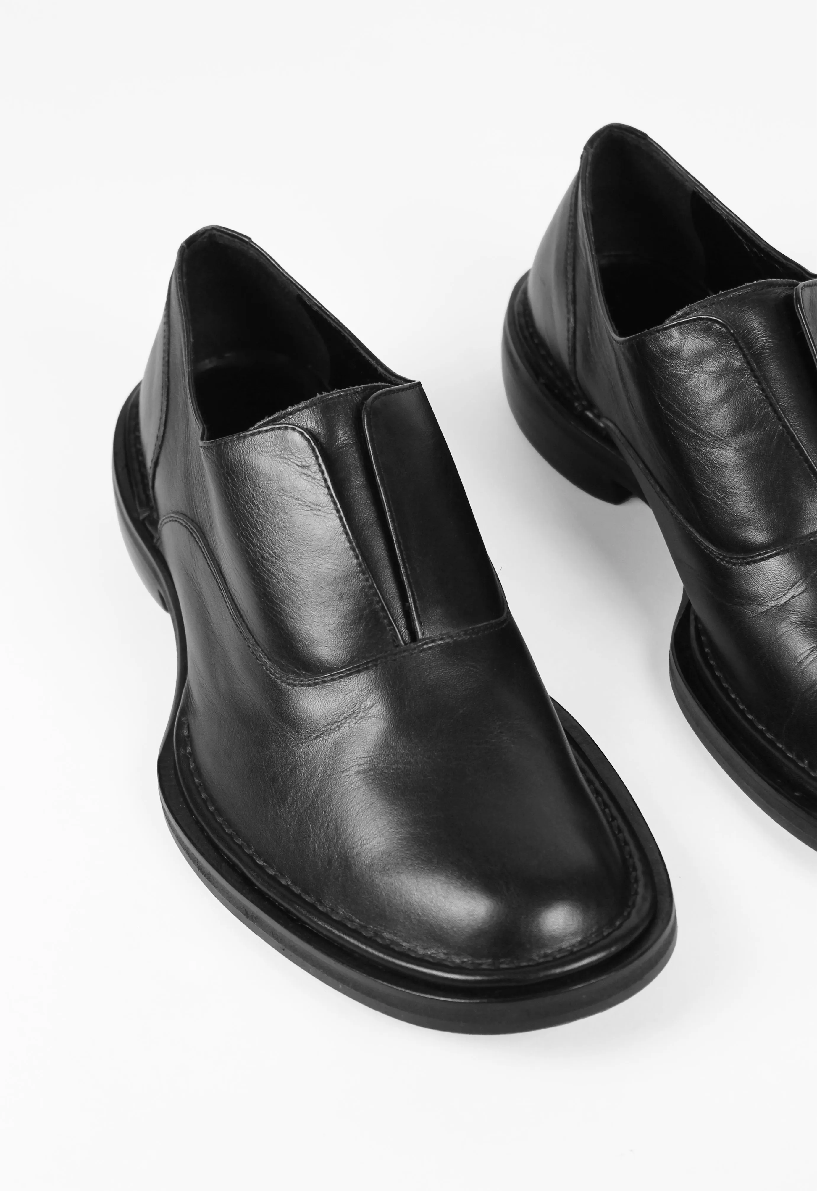 YOHJI YAMAMOTO POUR HOMME FW 2001 LACELESS DERBIES