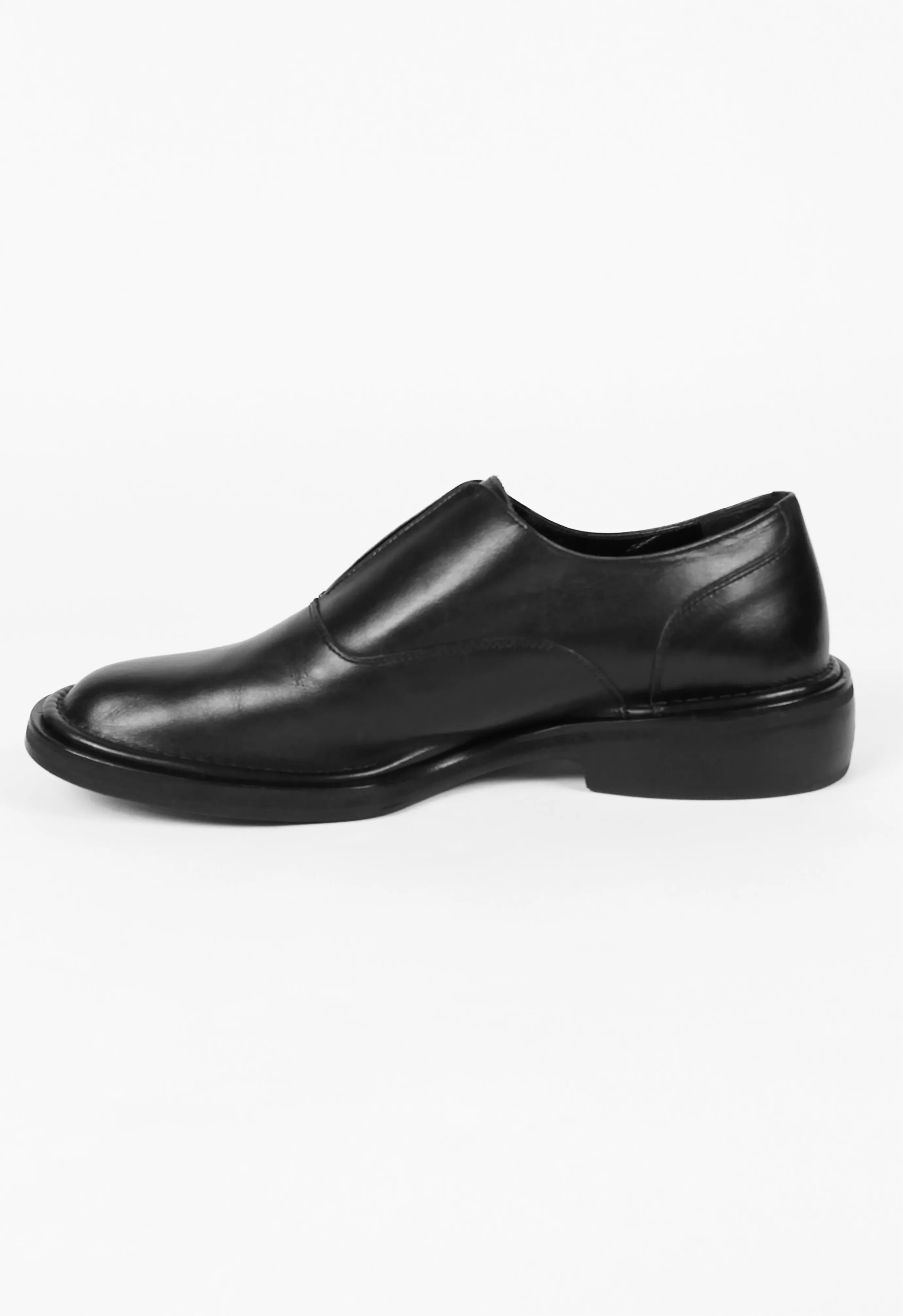 YOHJI YAMAMOTO POUR HOMME FW 2001 LACELESS DERBIES